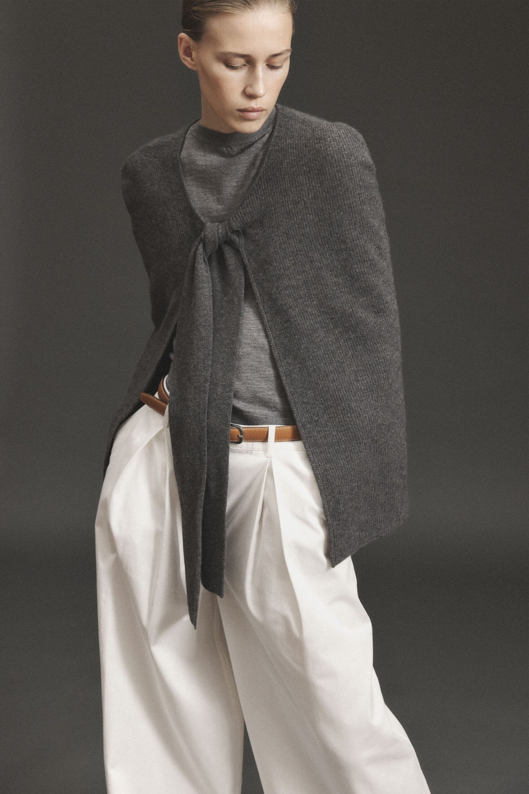 gray wool long-sleeve v-neck relaxed layered top