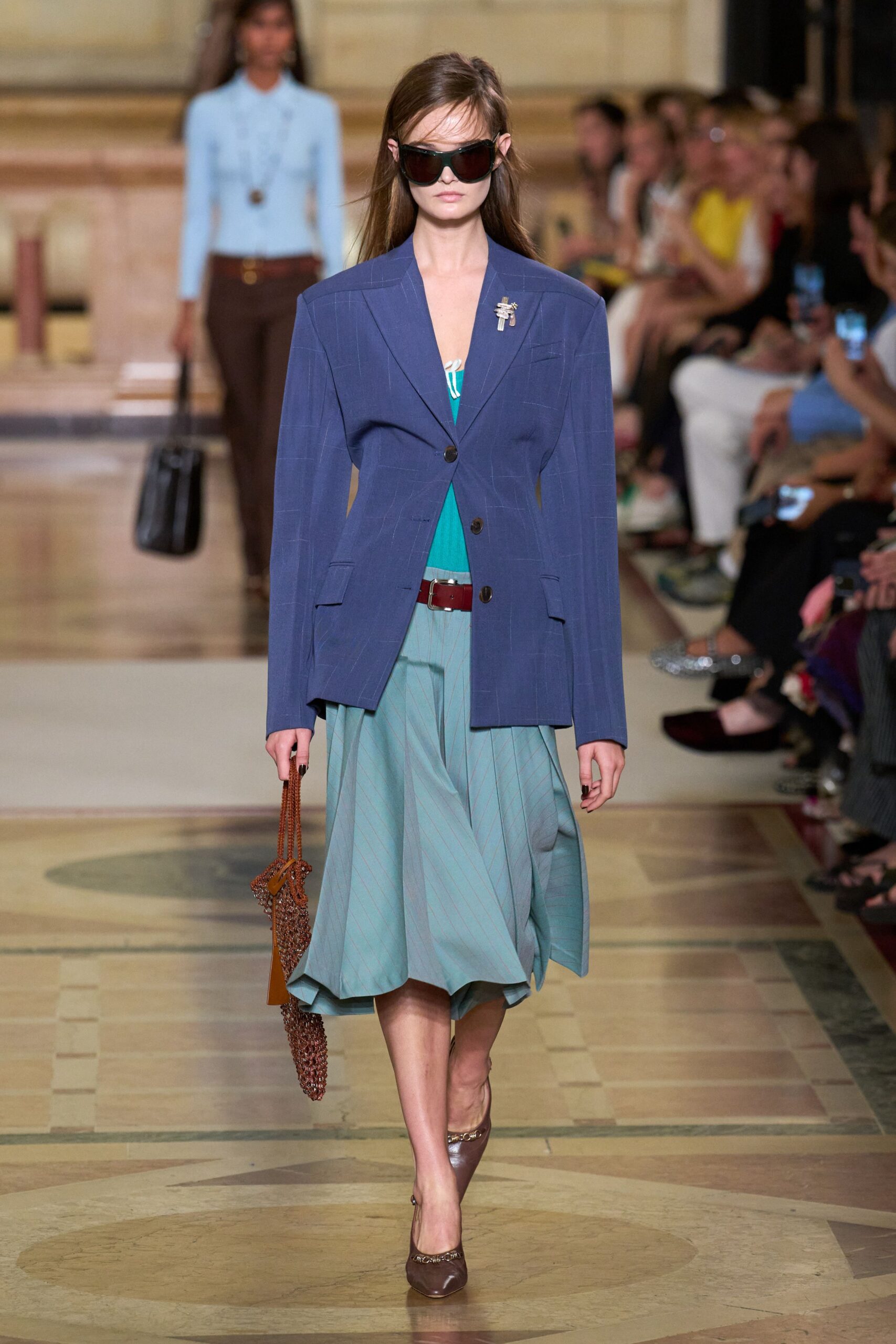 blue cotton long-sleeve collared structured buttoned pleated blazer