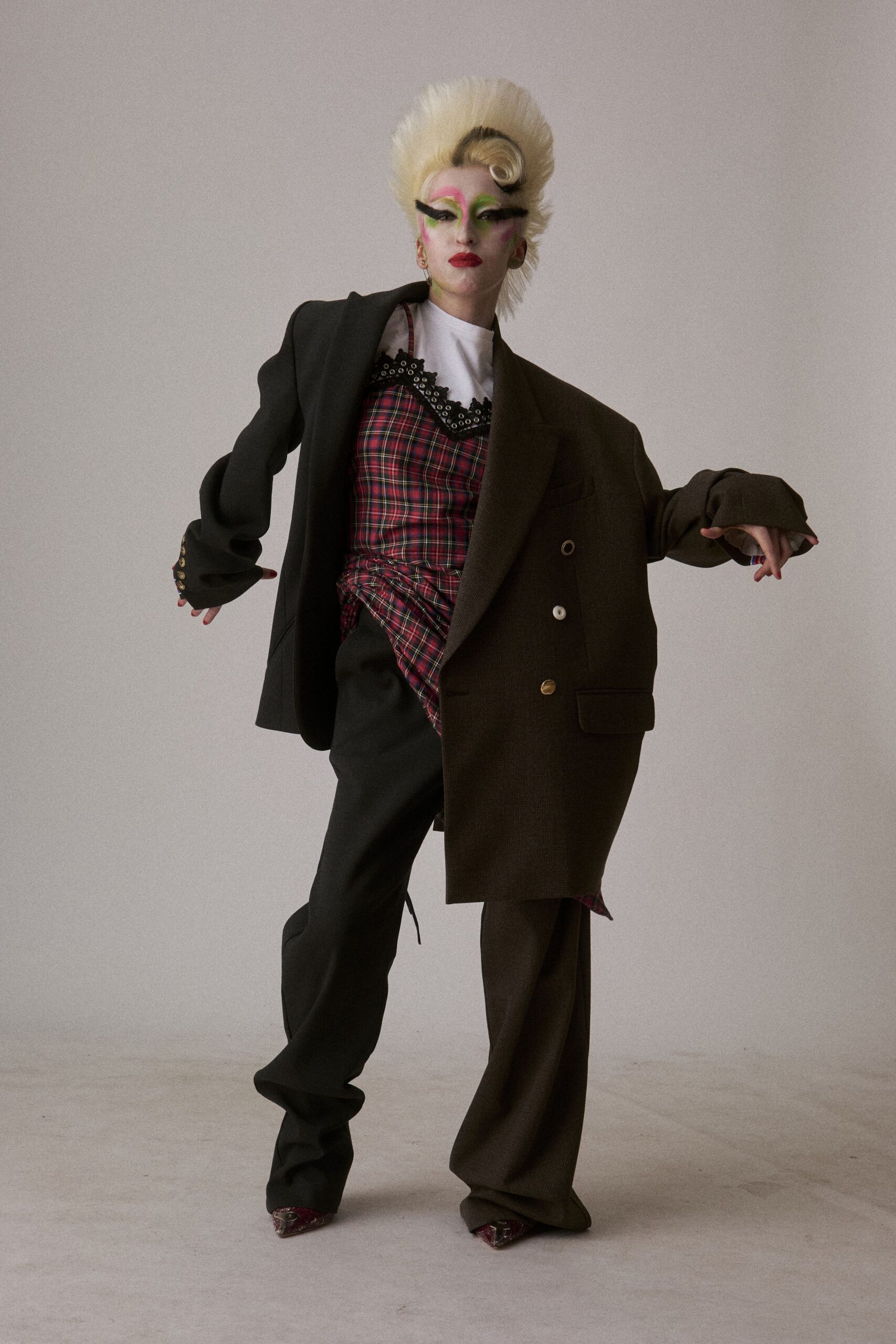 oversized blazers with checked top