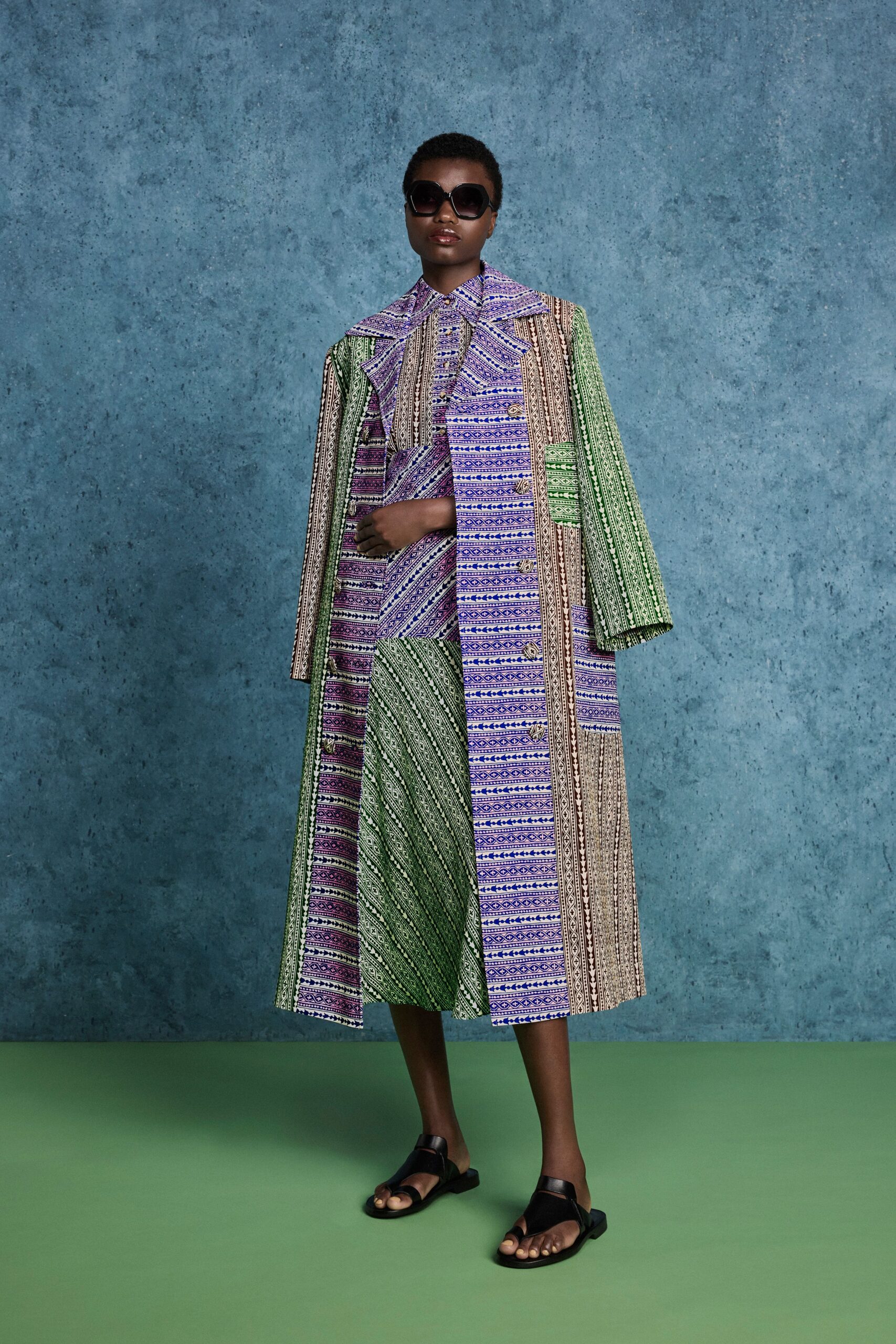 purple cotton long-sleeve collared relaxed printed coat
