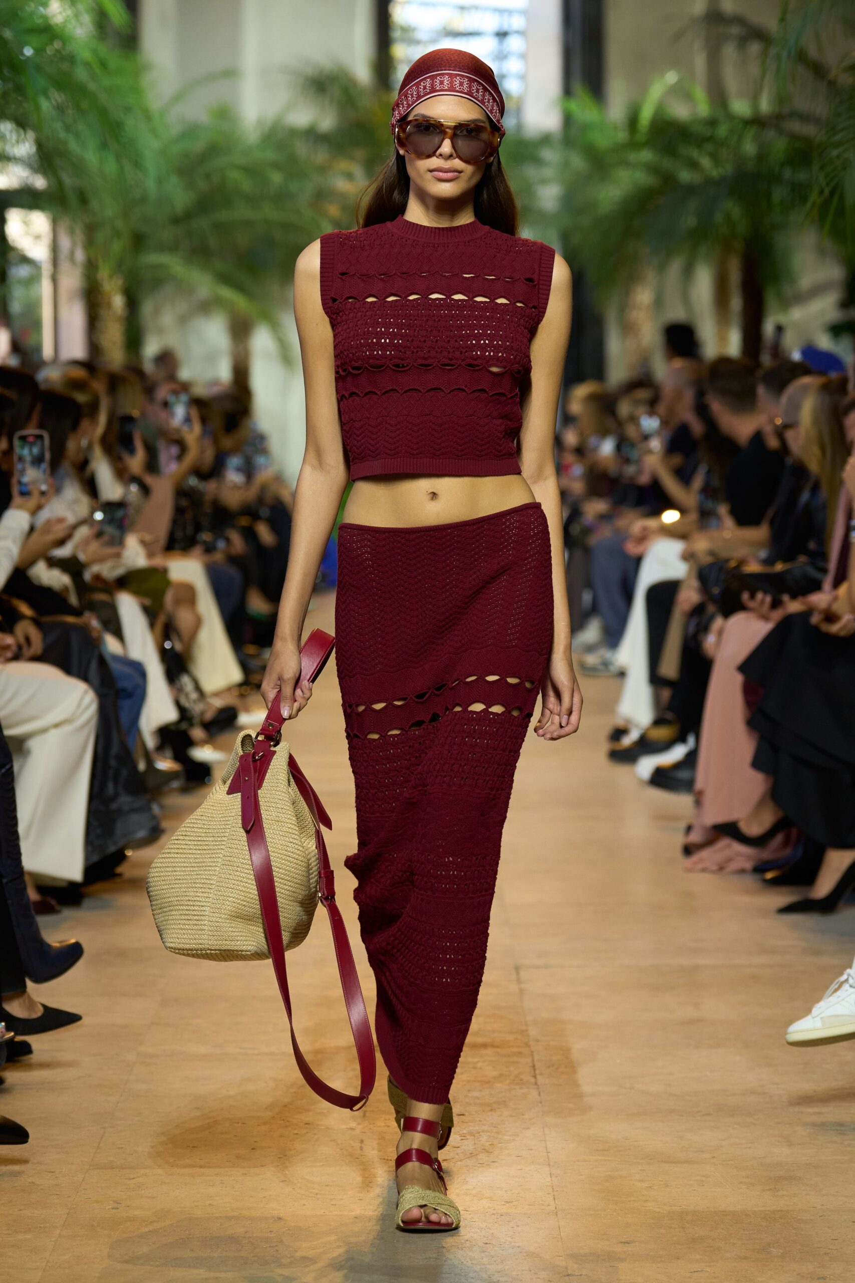 red cotton sleeveless cutout fitted cropped top