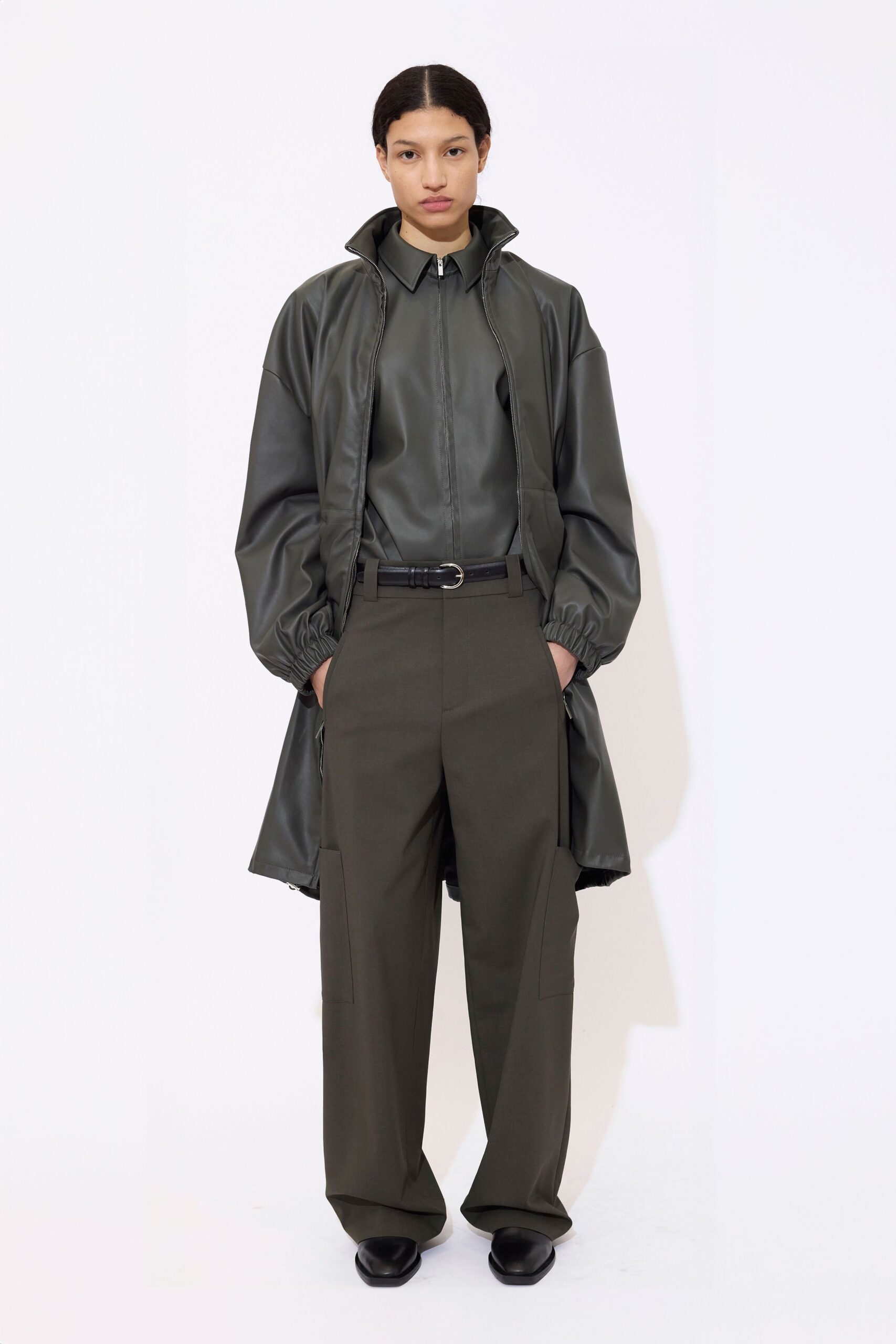 green leather long-sleeve collared relaxed zippered jacket