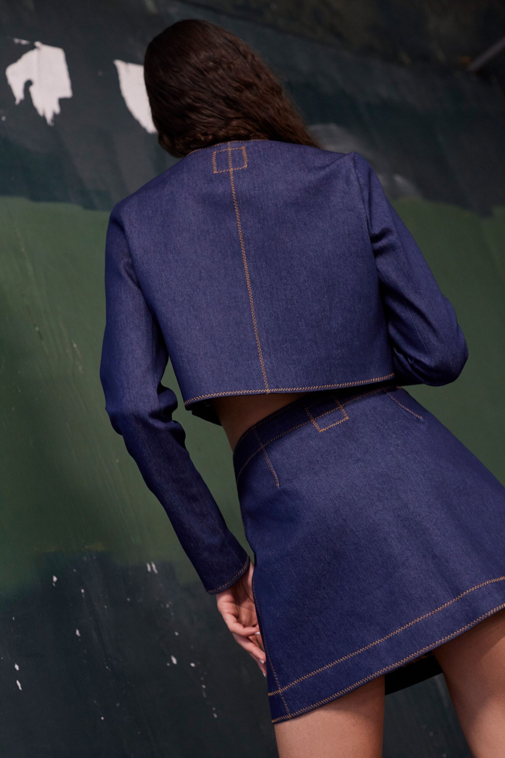 blue denim long-sleeve collared fitted zippered cropped jacket