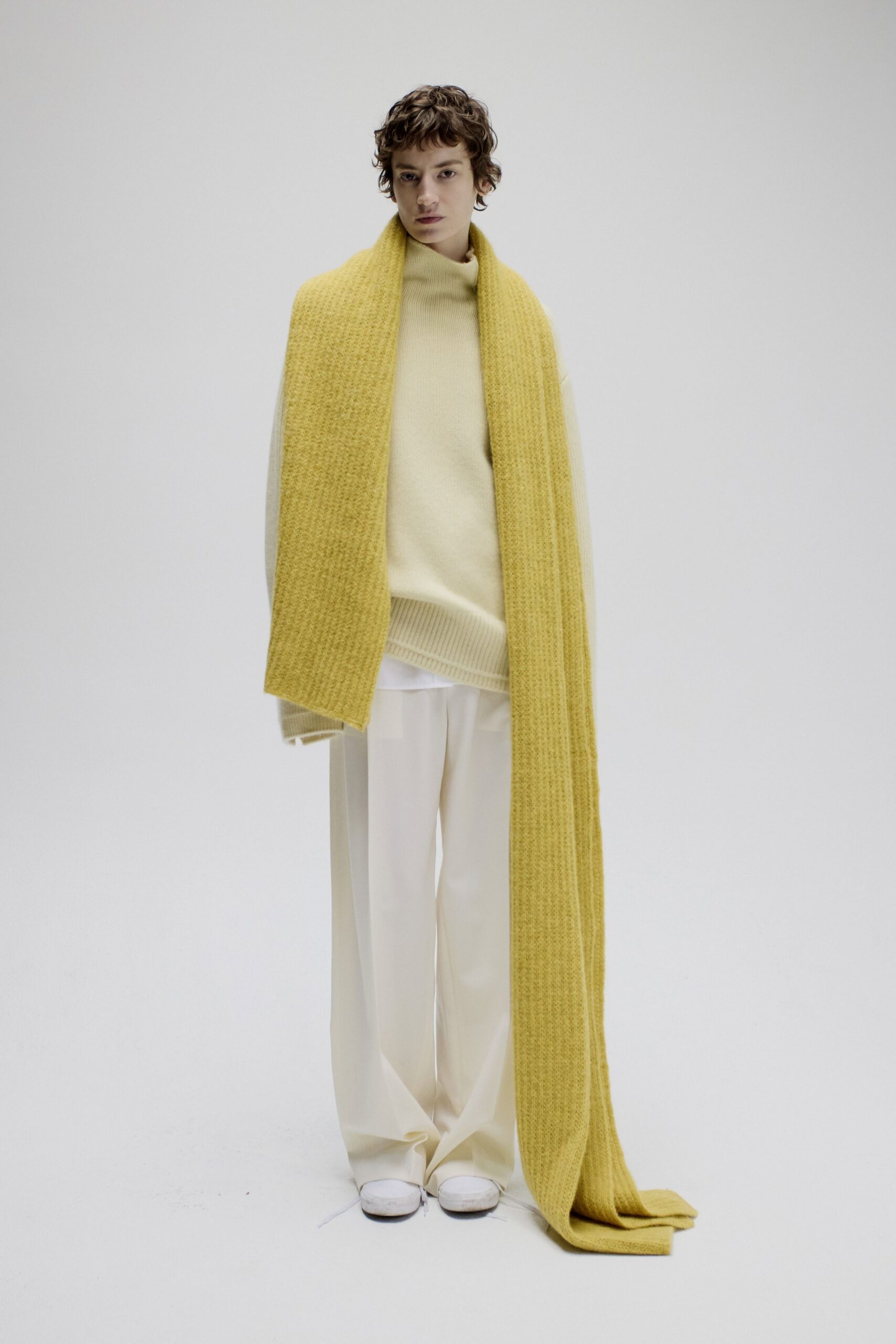 yellow wool ribbed scarf
