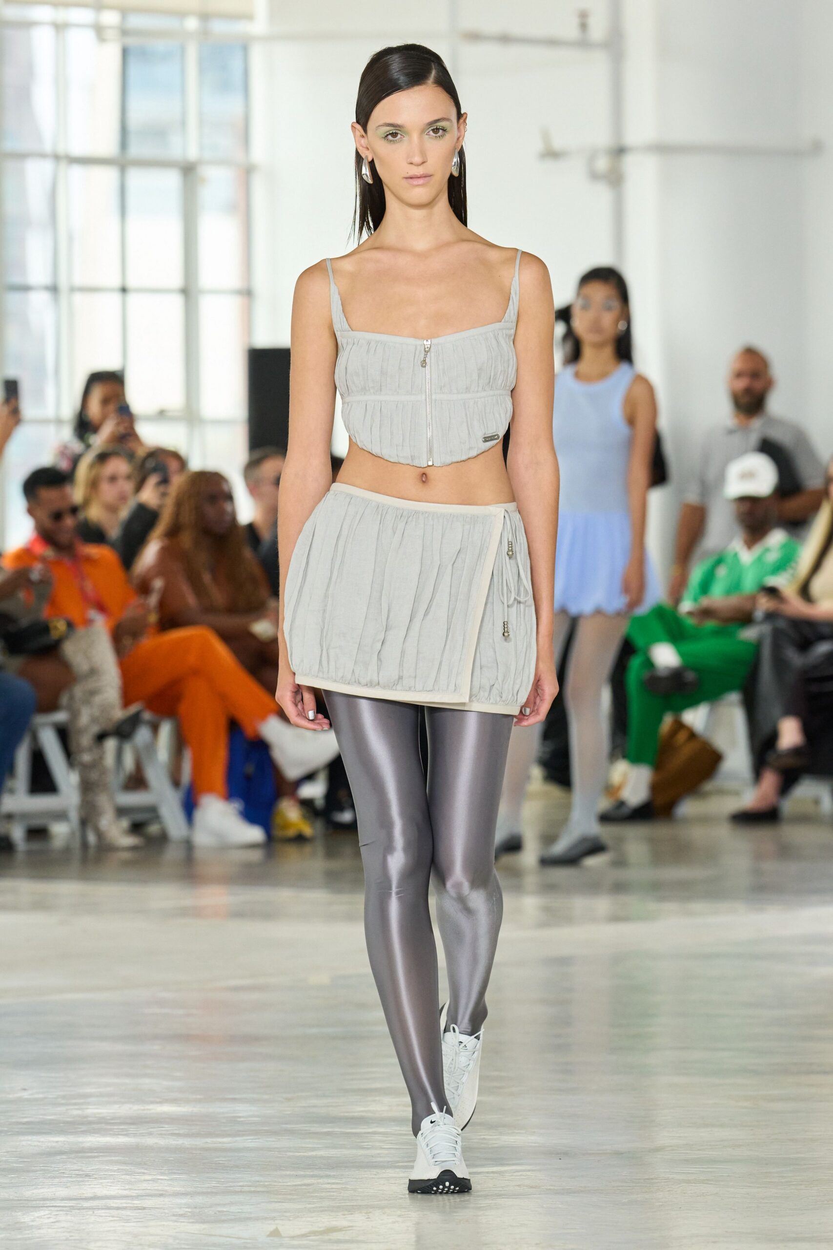 gray metallic fitted shiny leggings