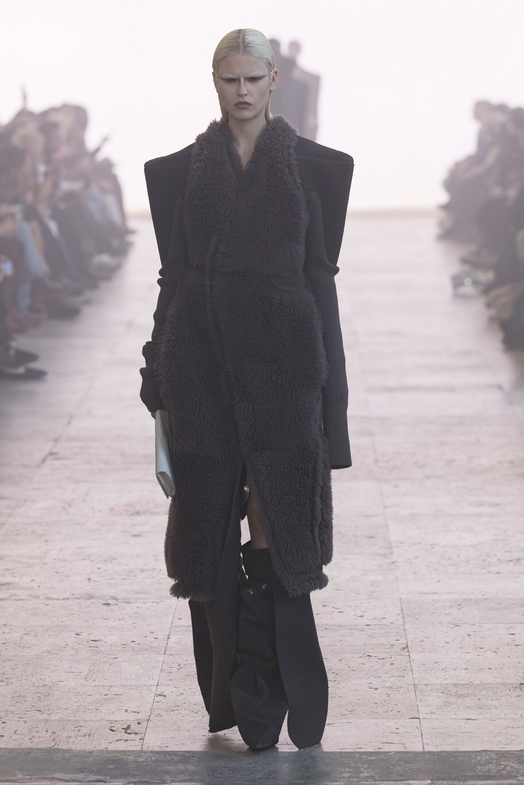 black wool long-sleeve collared relaxed layered midi coat
