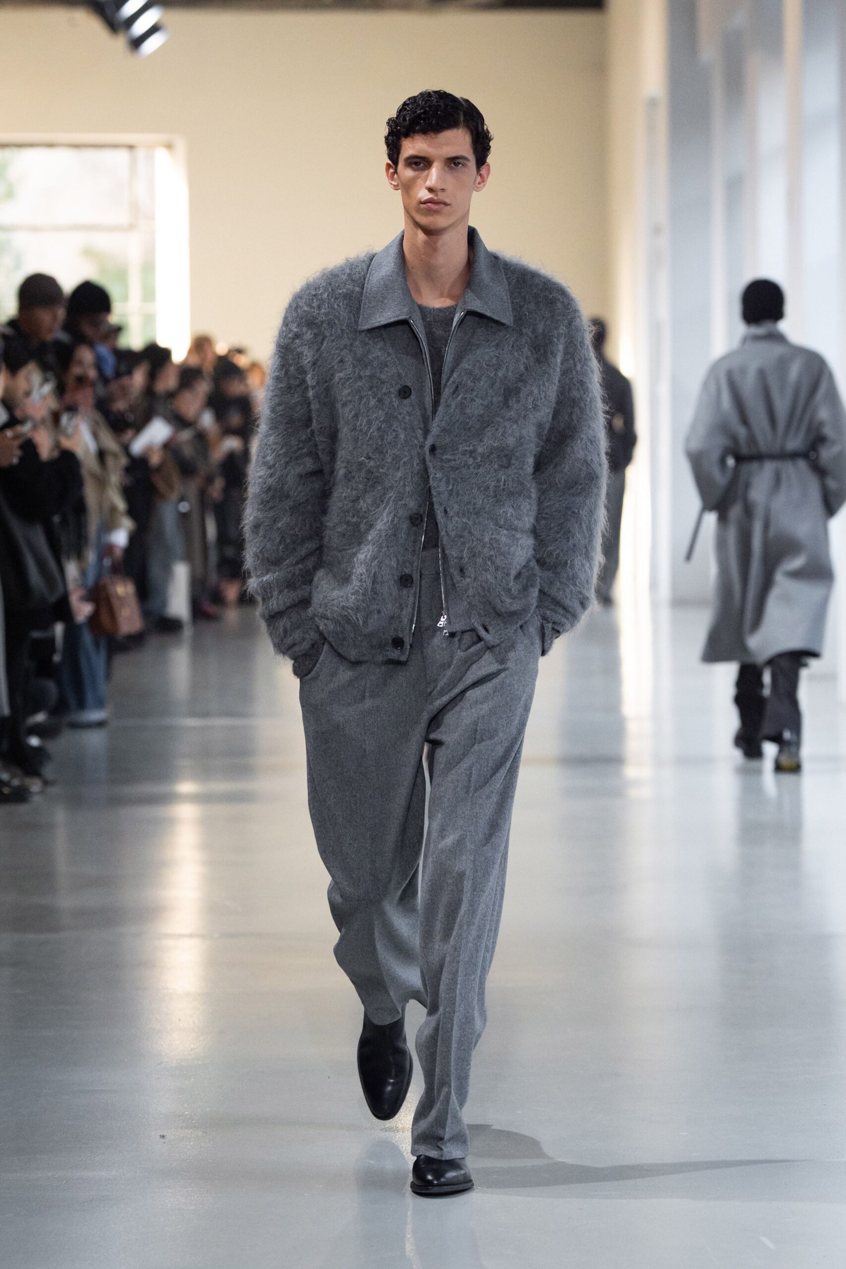 gray wool long-sleeve collared relaxed textured jacket