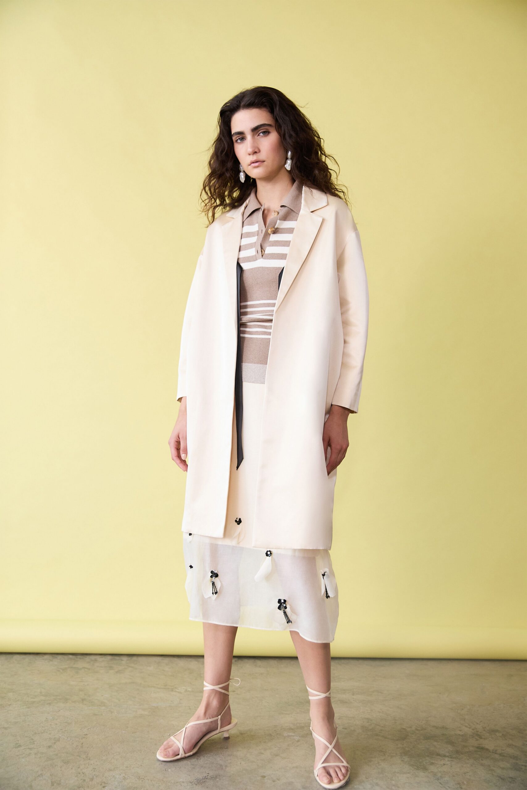 white chiffon fitted high-waisted layered pleated flowing skirt