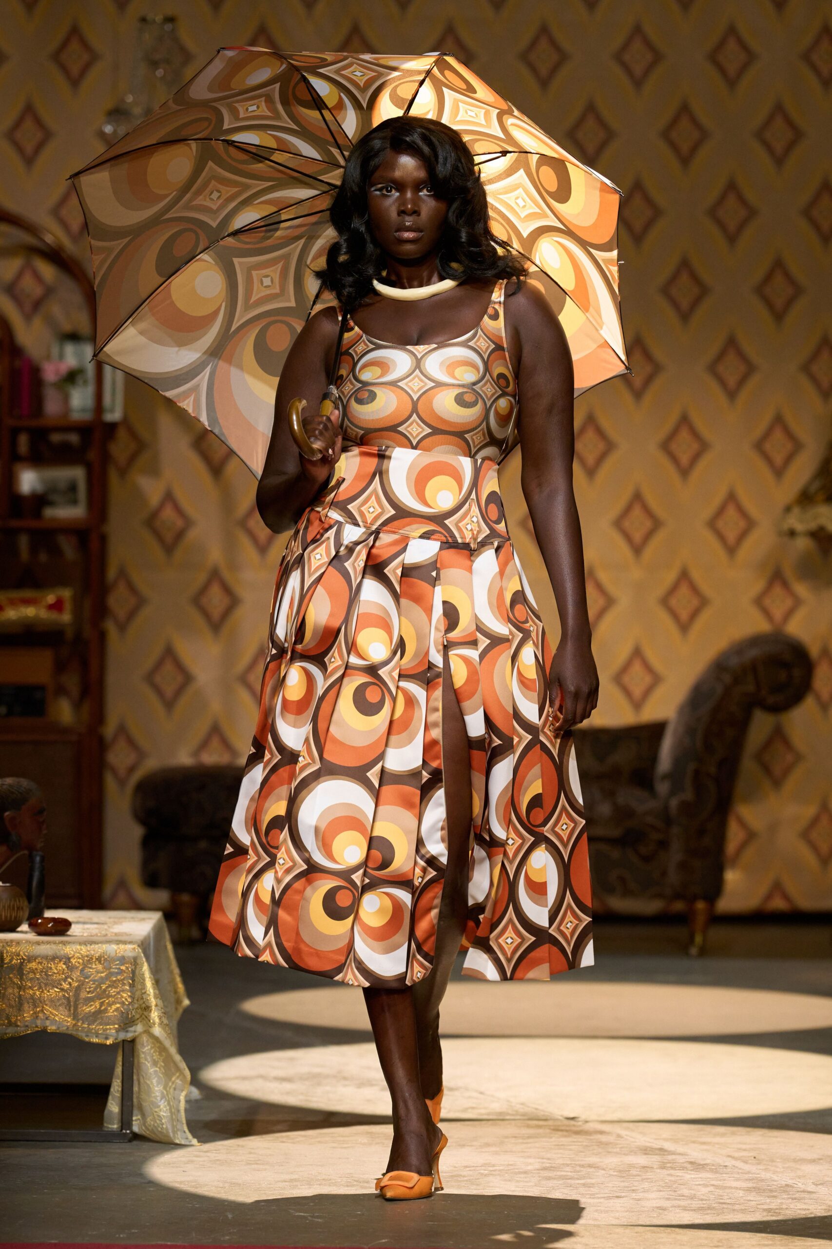 printed midi dress with orange shoes