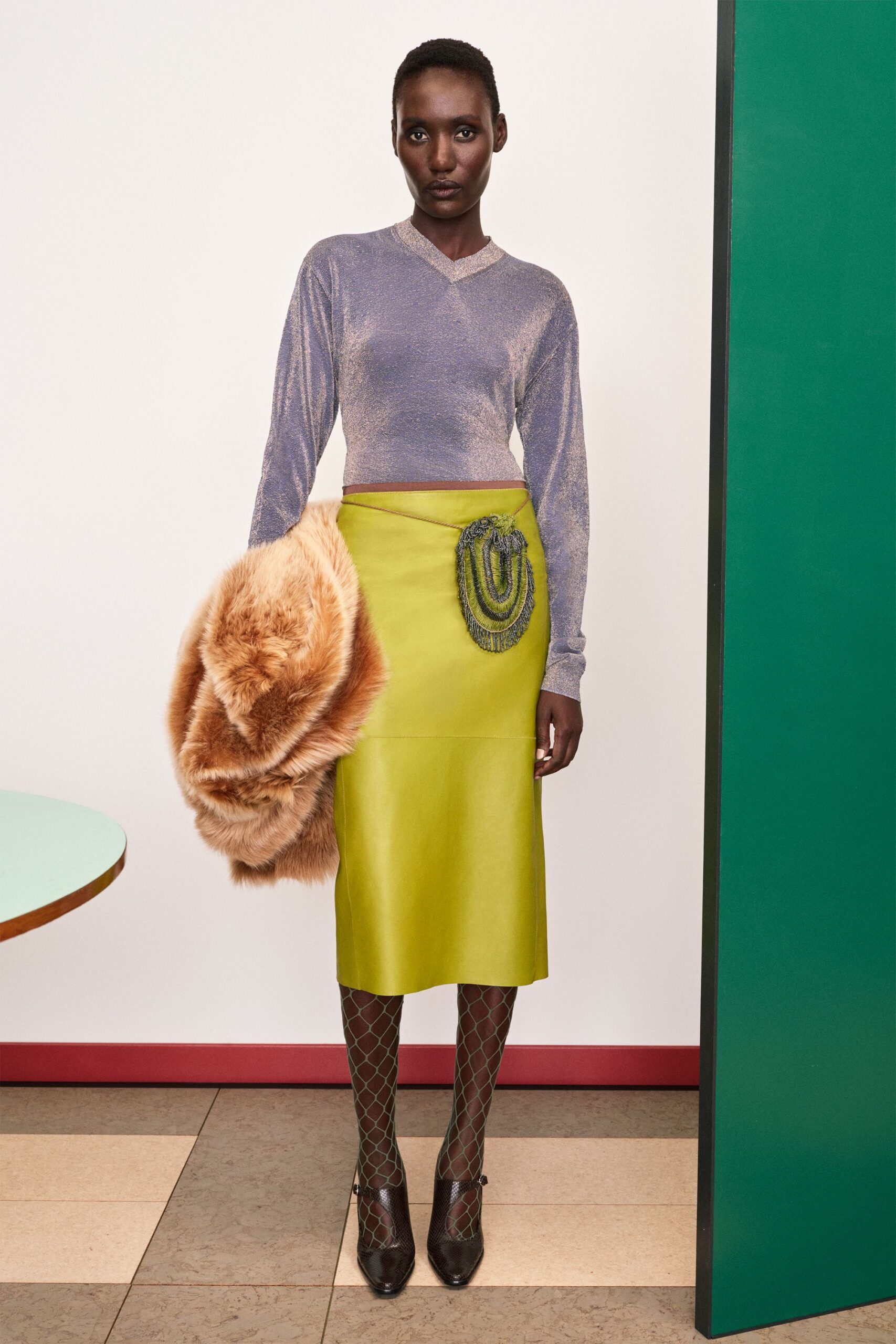 green leather fitted pencil skirt