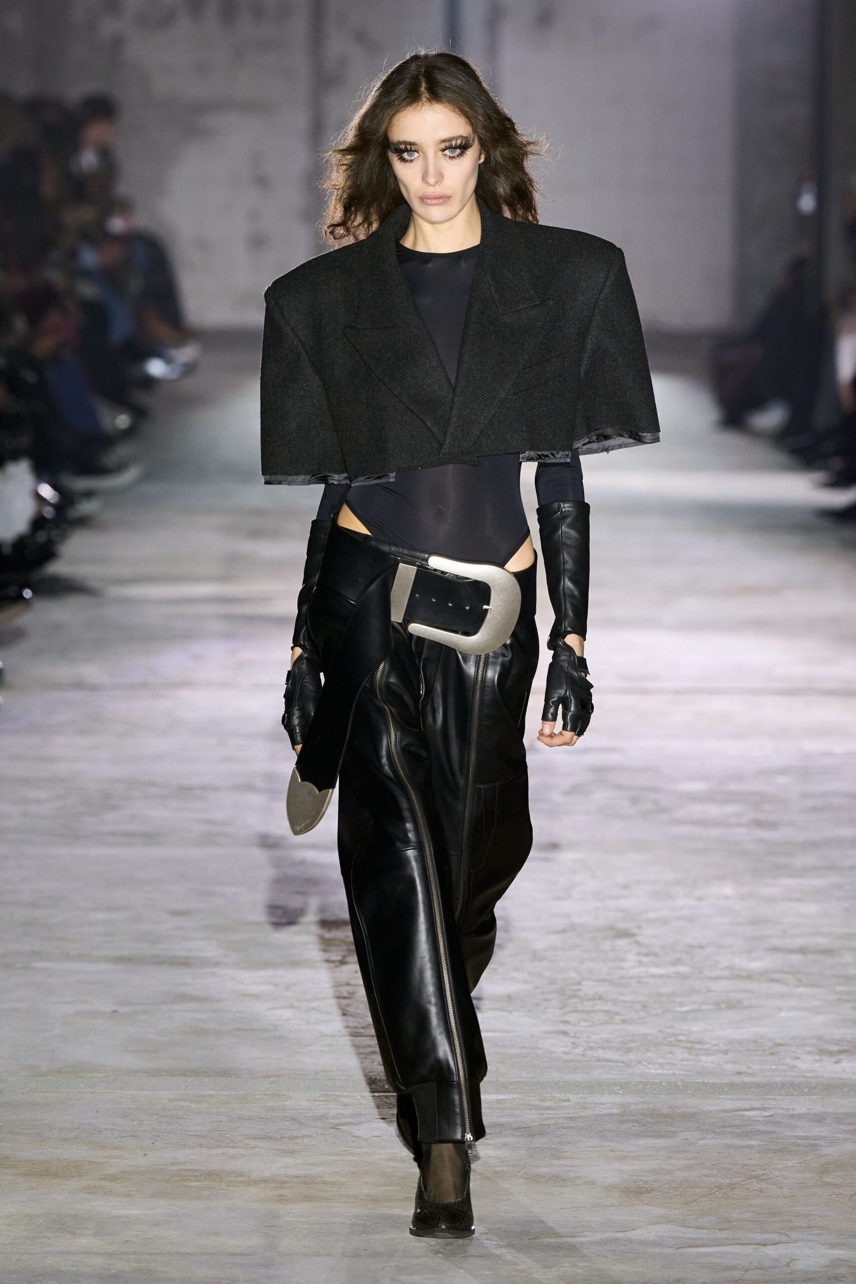 black wool long-sleeve collared structured layered coat