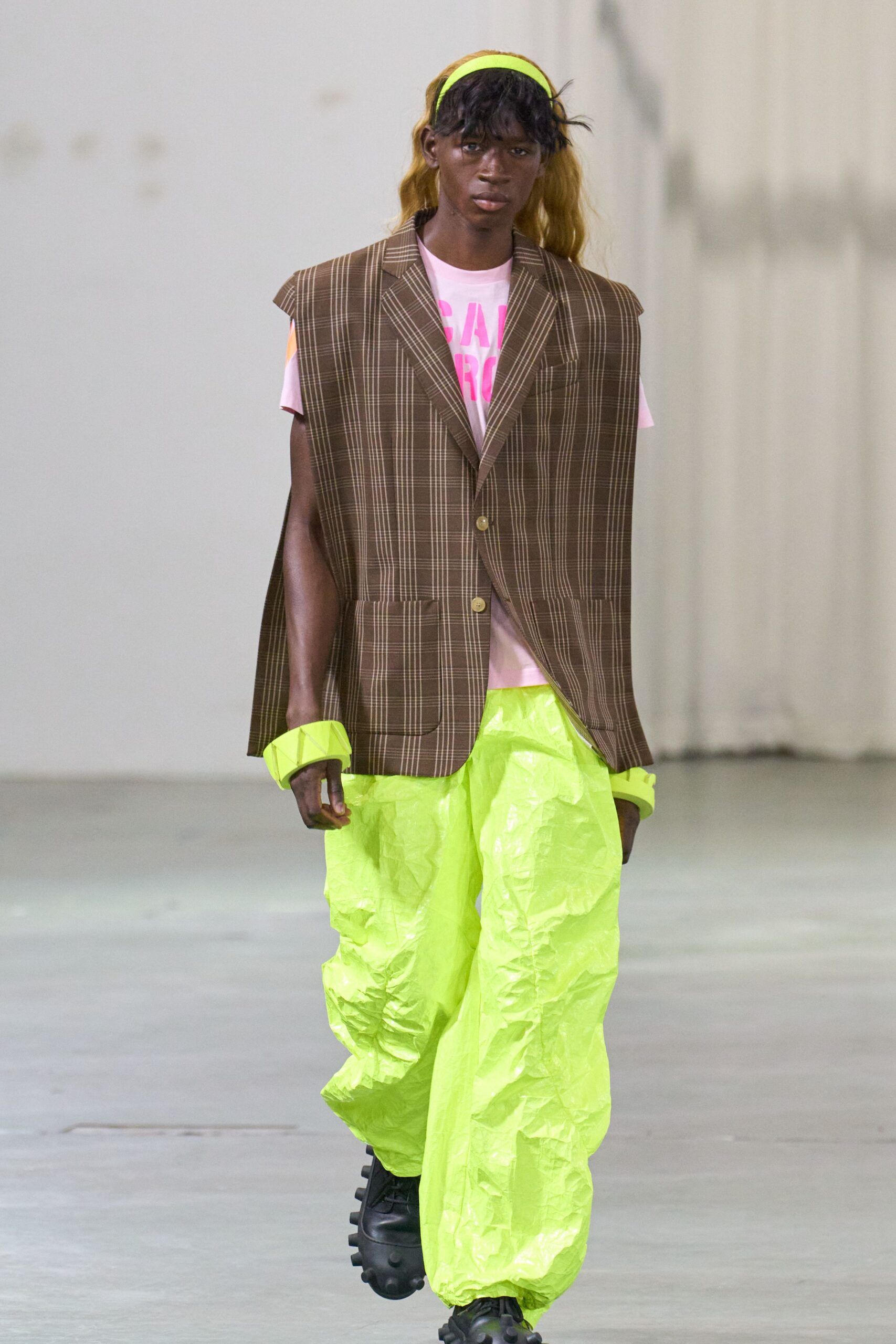 green vinyl relaxed pleated pants