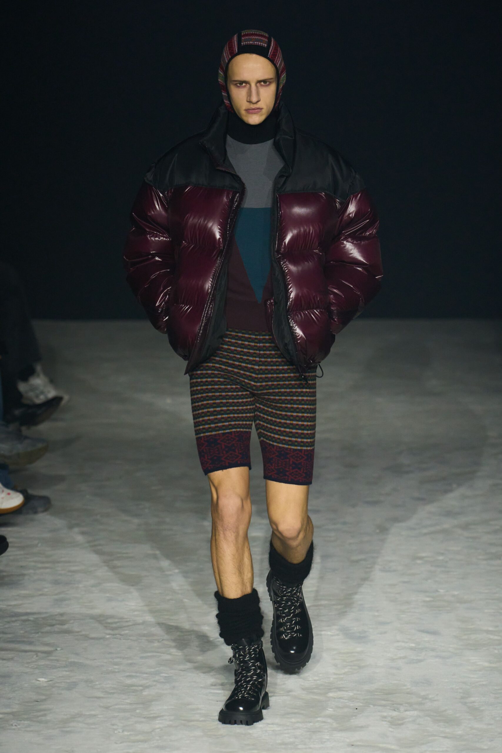 relaxed black burgundy jacket