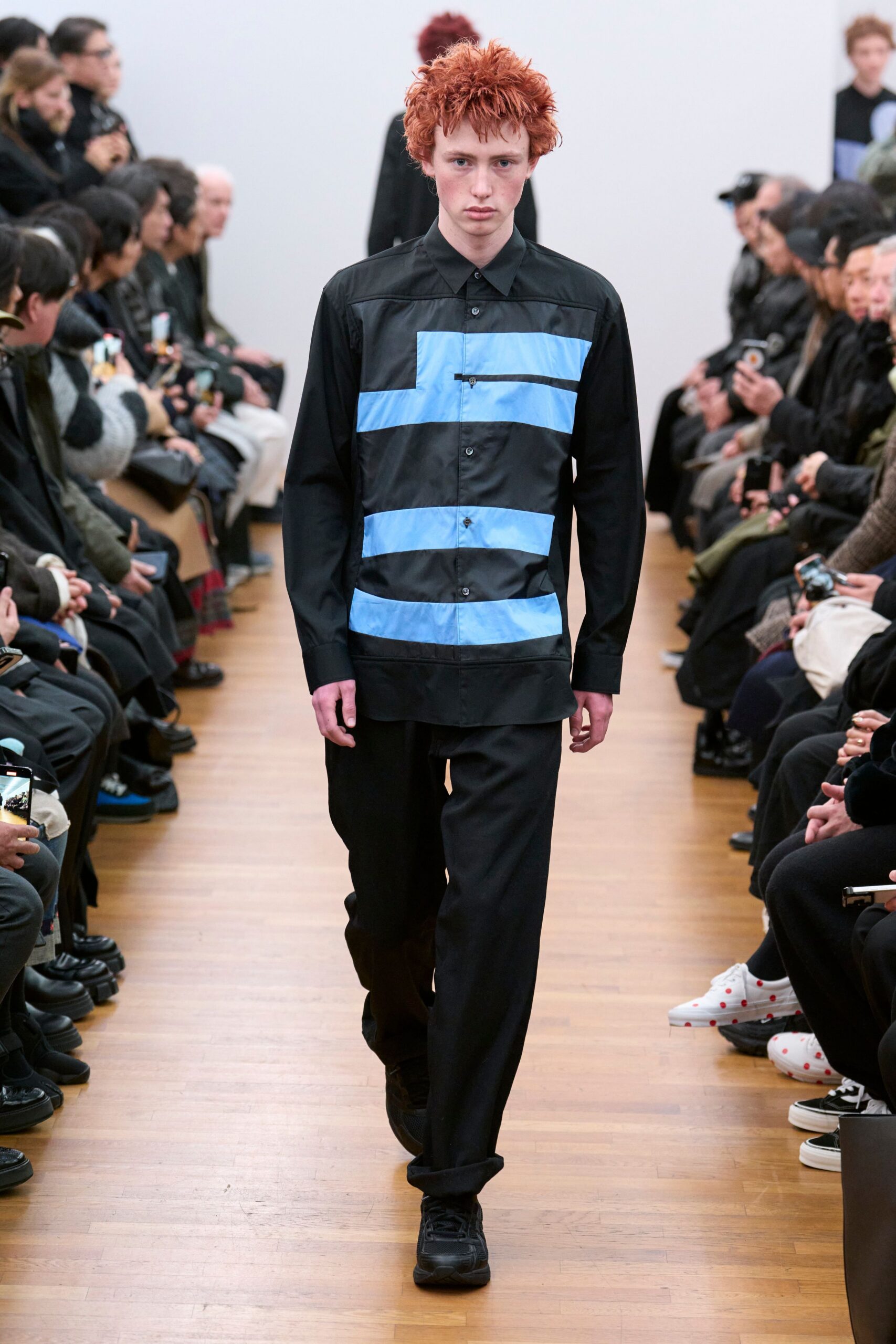 black and blue color-blocked shirt