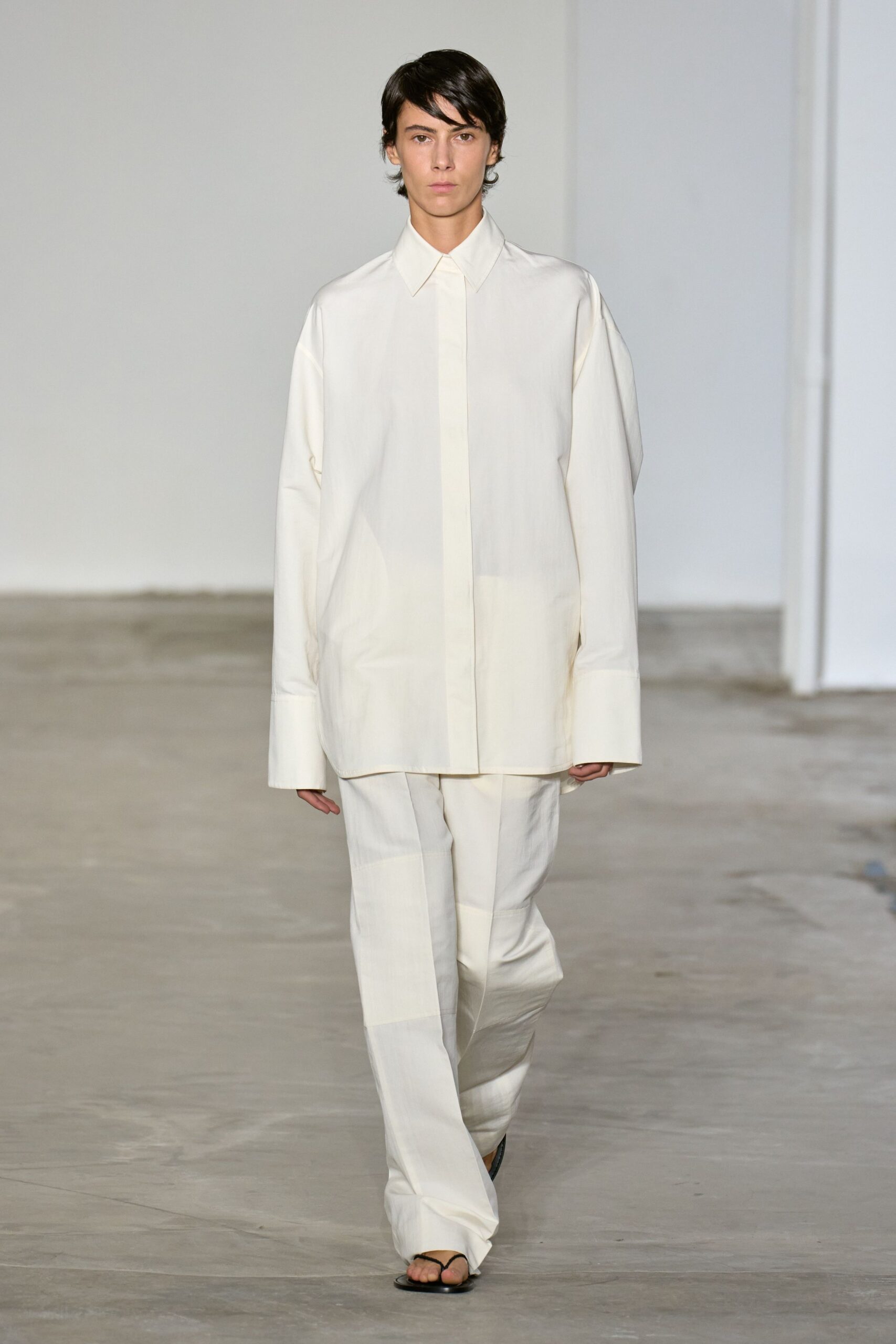 white cotton long-sleeve collared oversized shirt