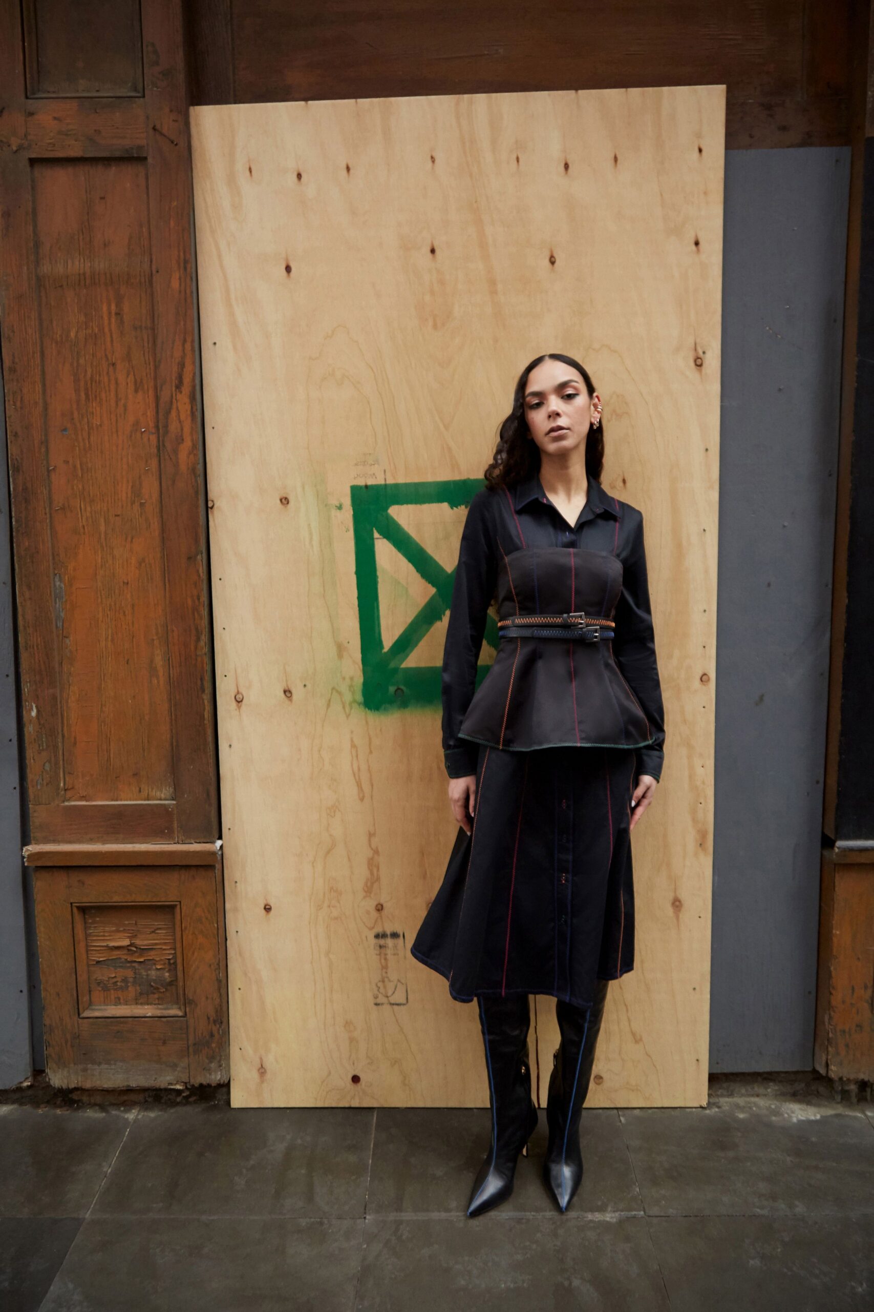 black cotton long-sleeve collared fitted flared zippered shirt-dress