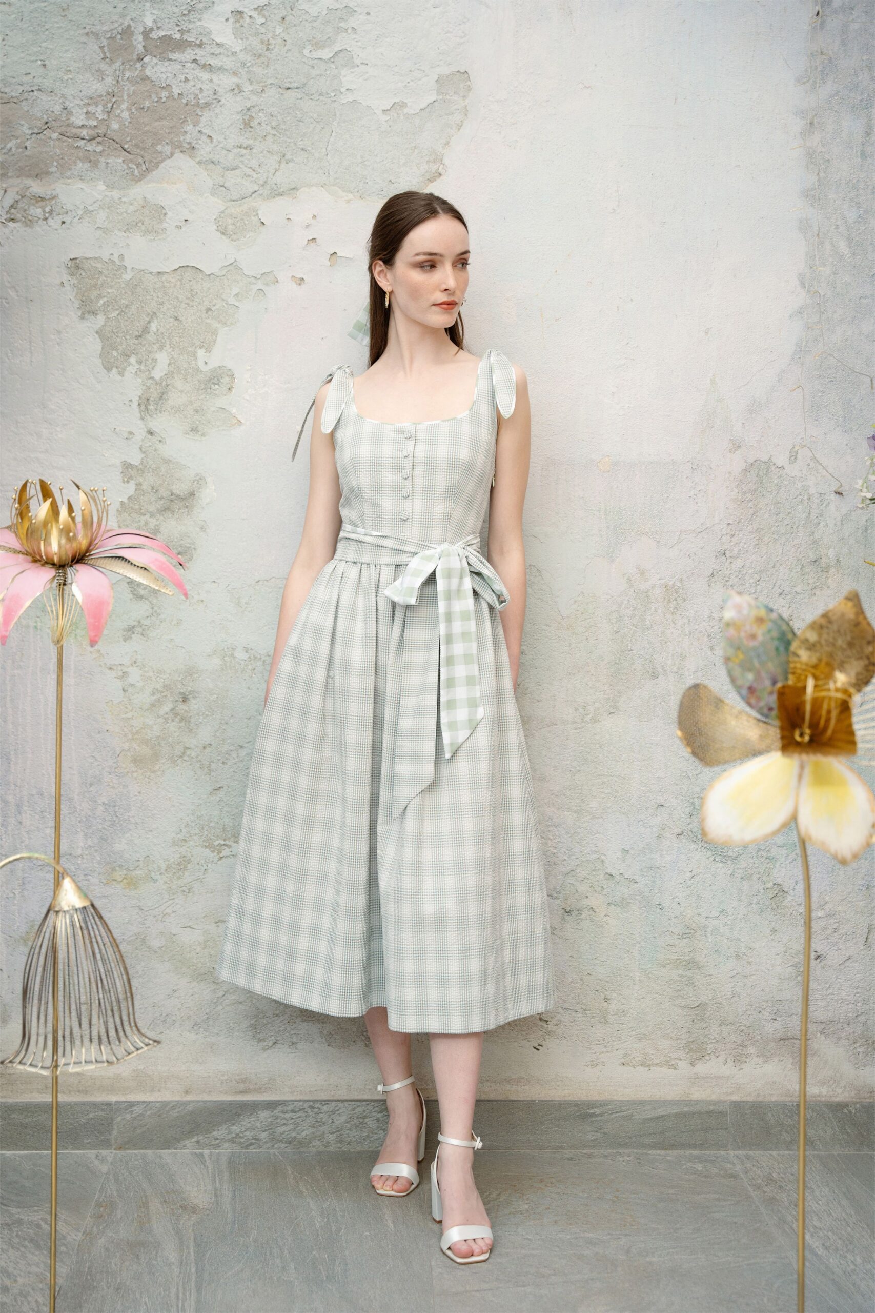 green cotton sleeveless collared fitted checked belted dress