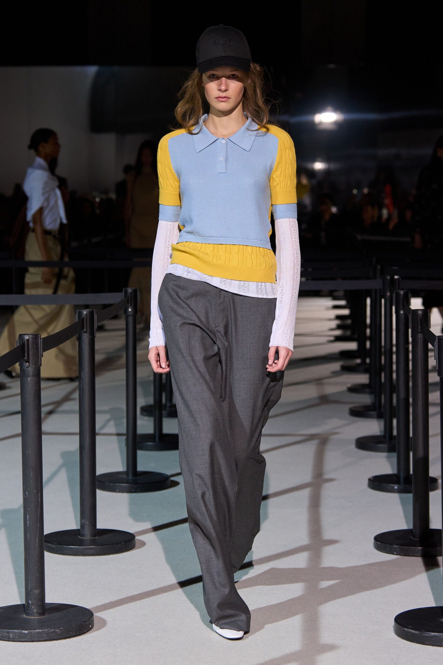 blue cotton short-sleeve collared fitted layered top