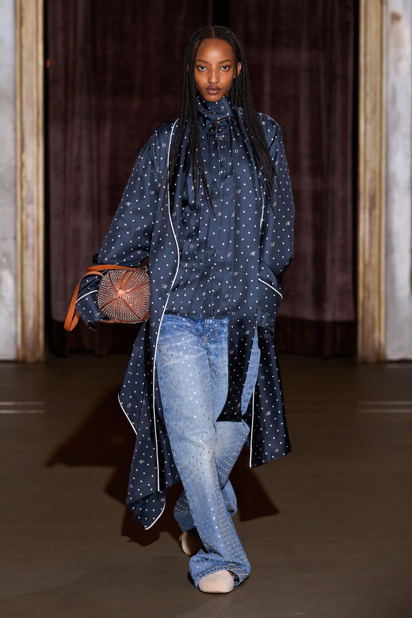 blue polka-dot shirt with denim pants