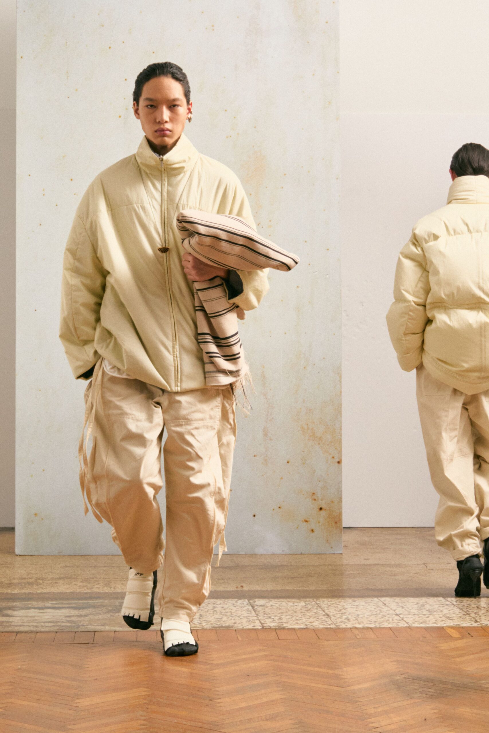 beige oversized jacket with cargo pants