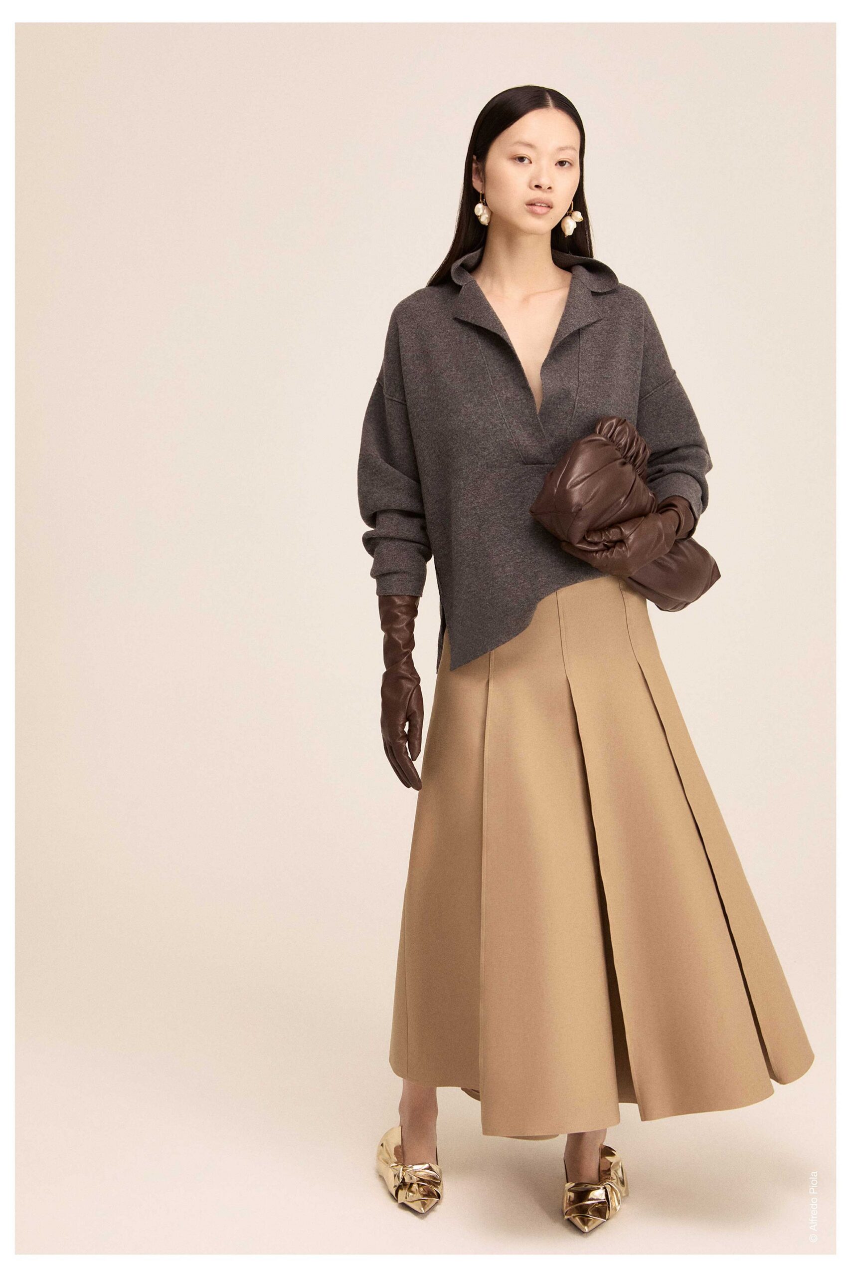 gray wool long-sleeve collared oversized draped top