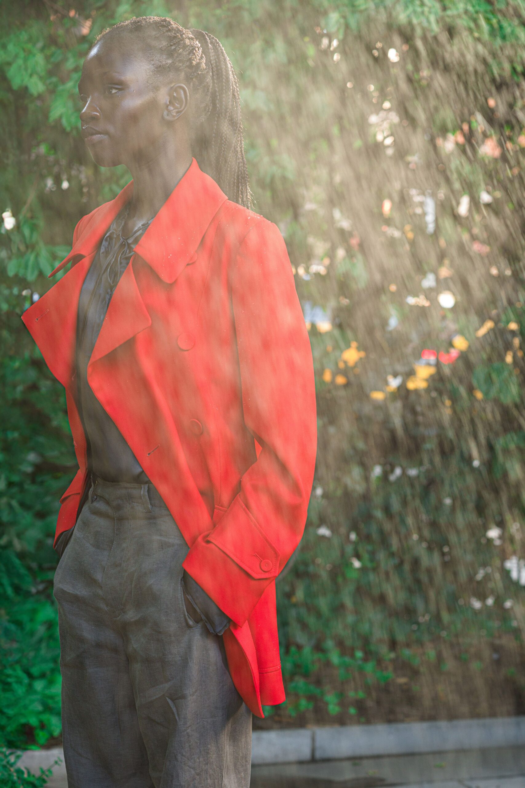 red cotton long-sleeve collared oversized coat