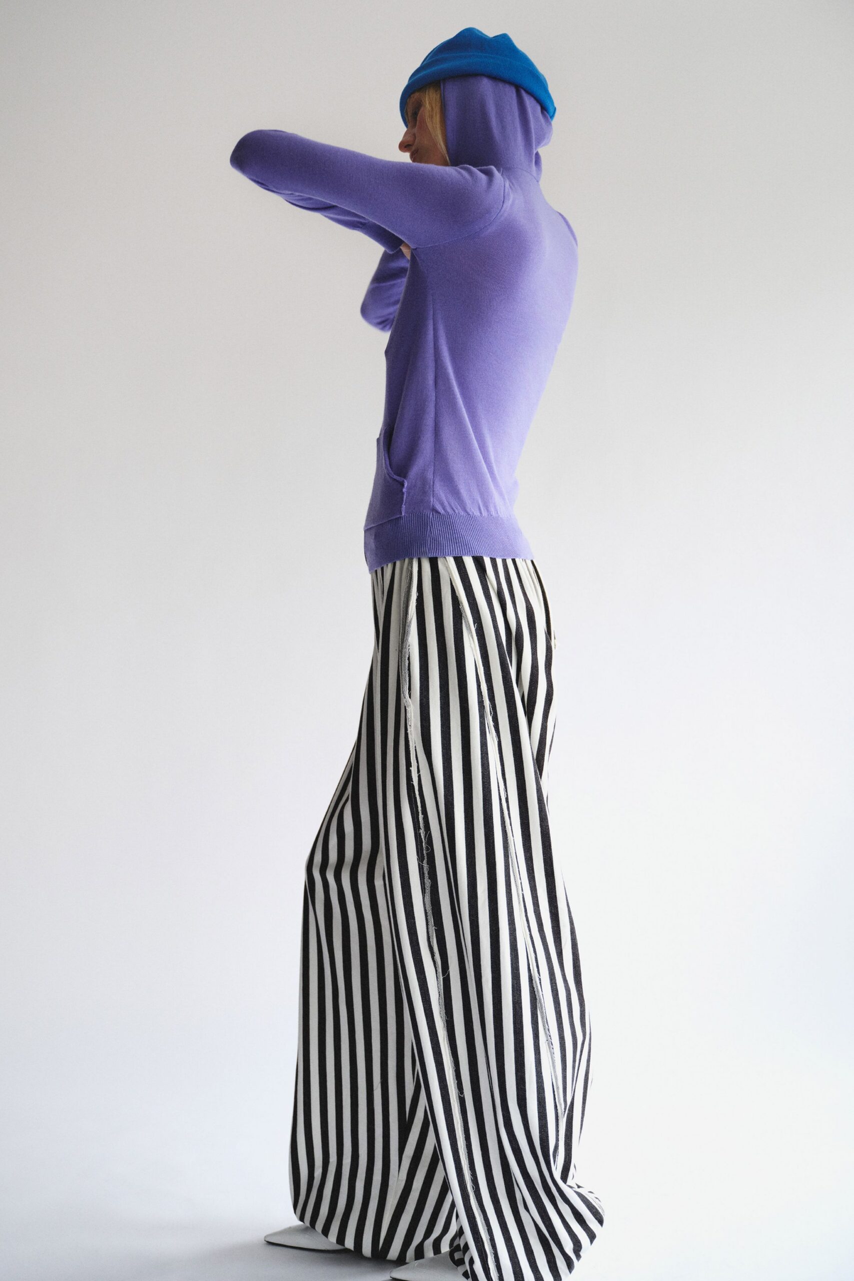purple hoodie striped pants blue hat