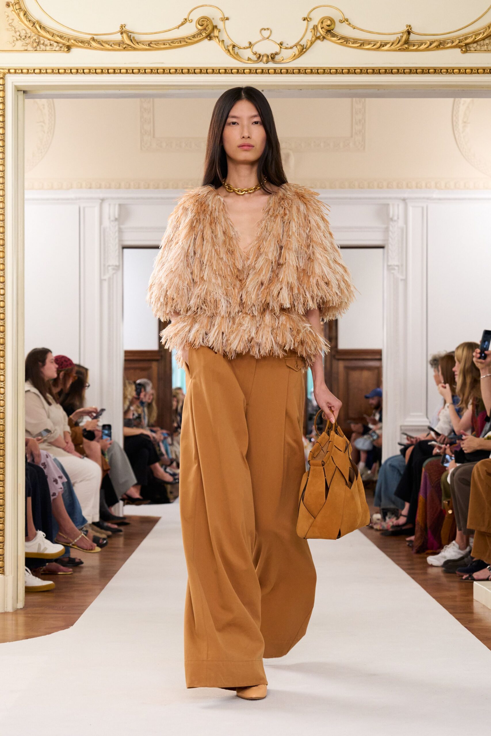 beige feather sleeveless v-neck relaxed ruffled top