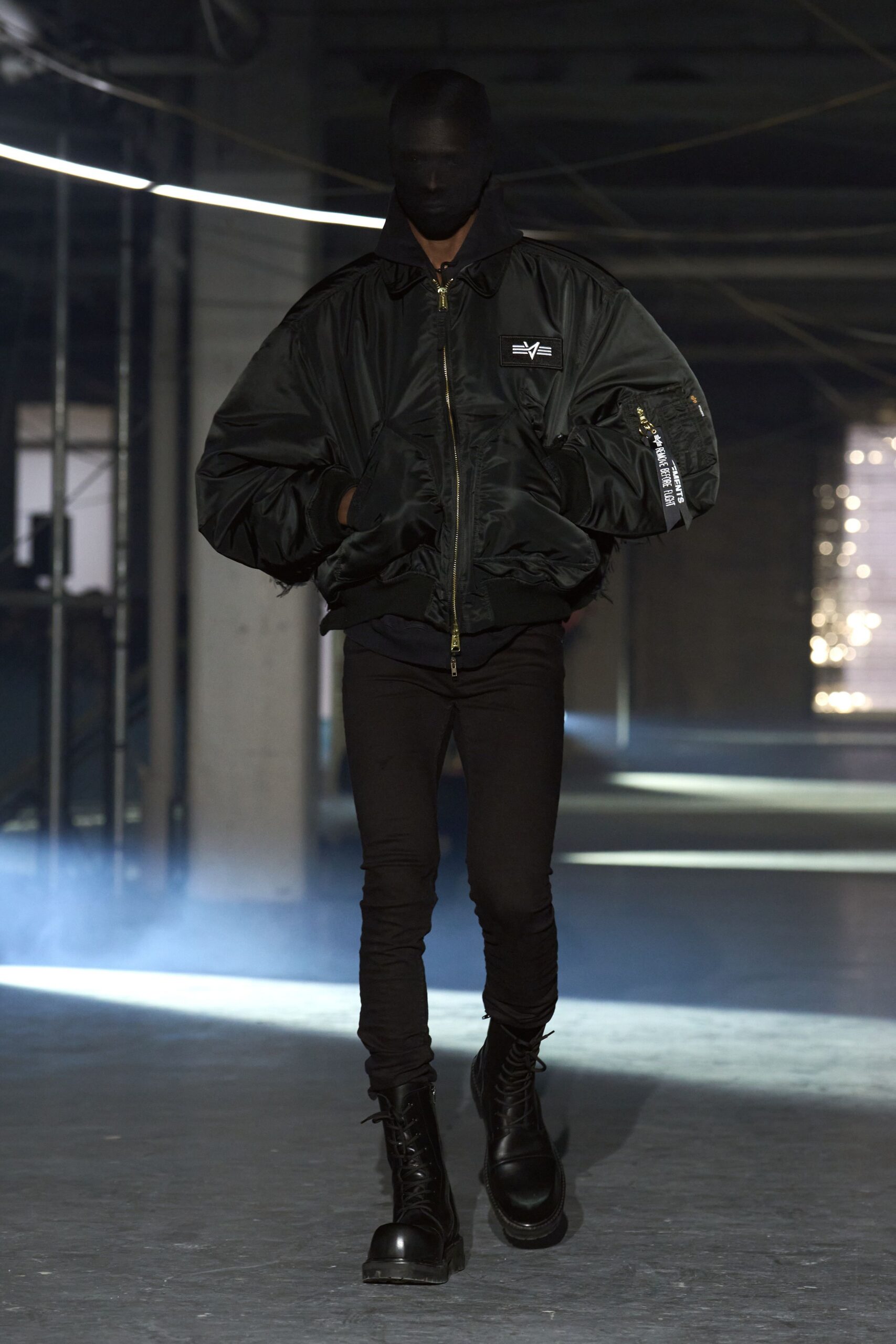 black oversized jacket with slim pants