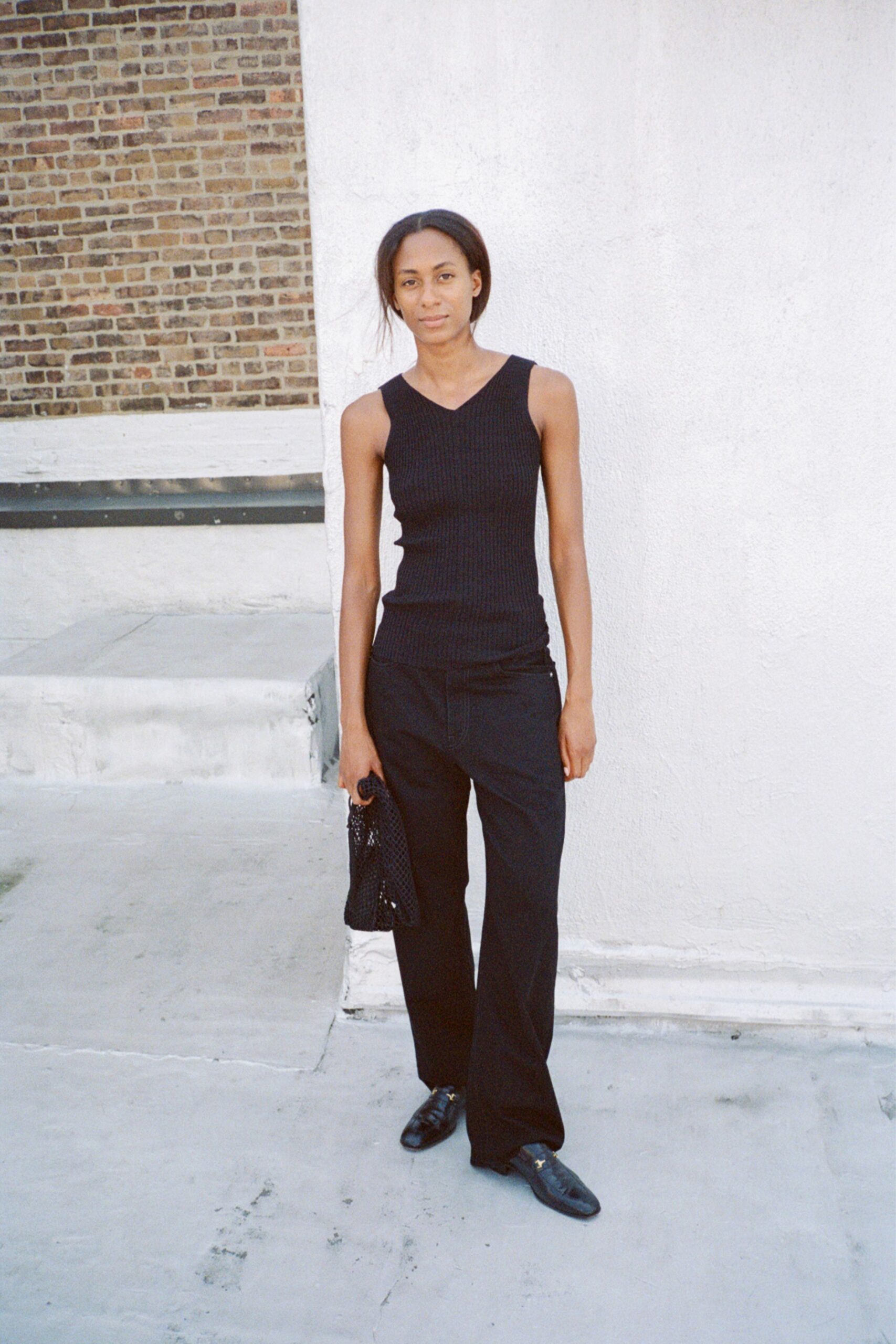 black tank-top and pants outfit