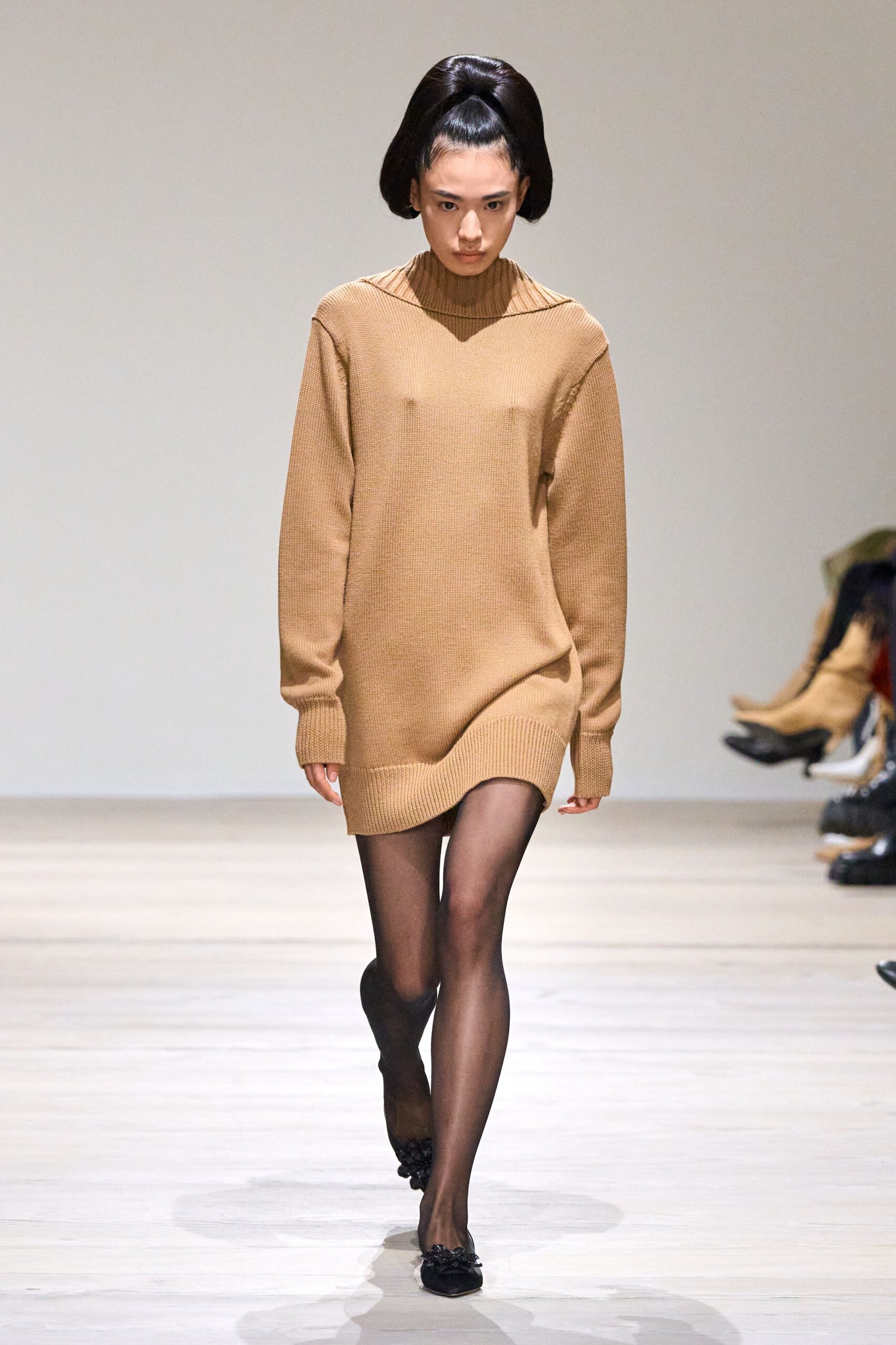 brown wool long-sleeve turtleneck relaxed short dress