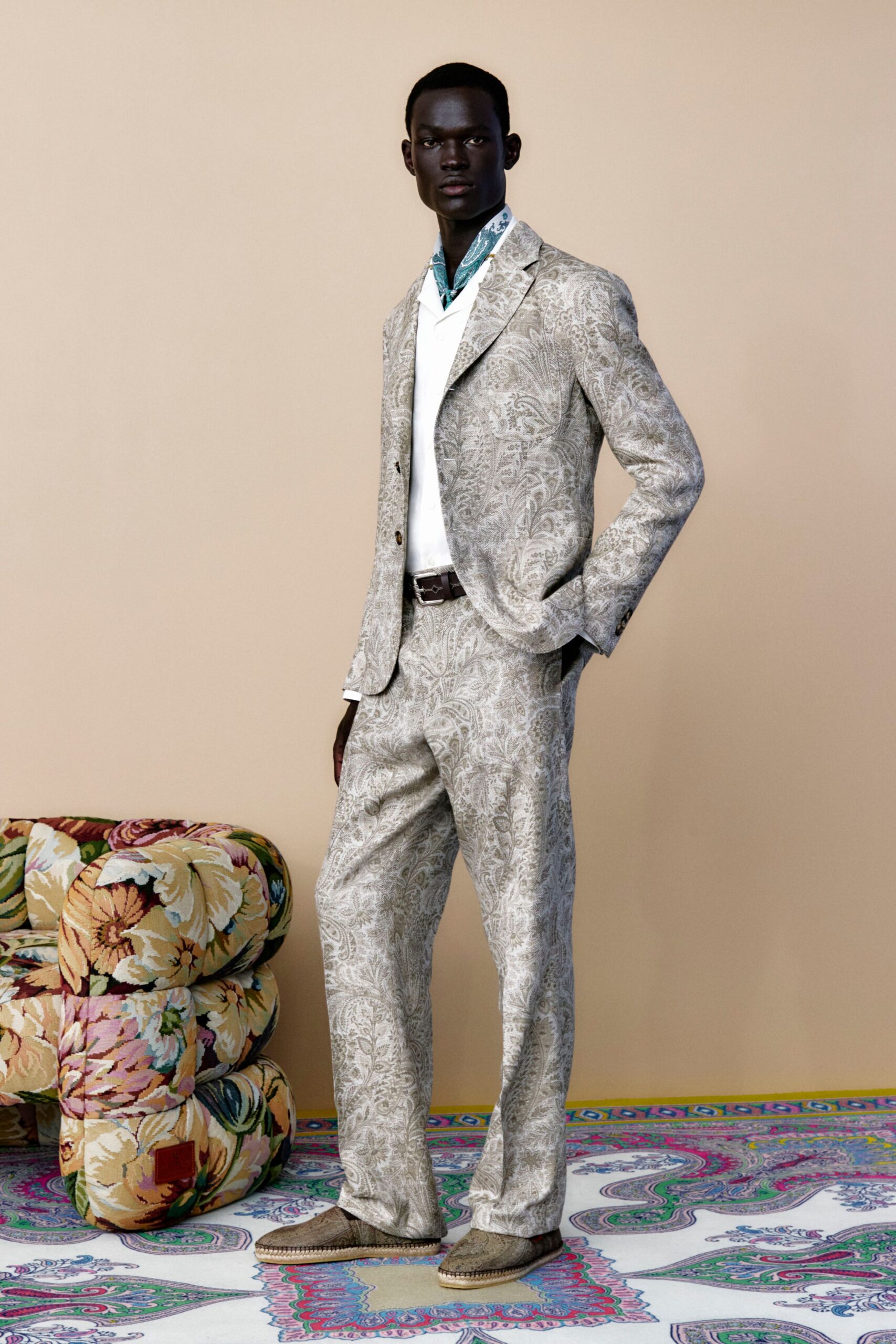 beige cotton long-sleeve collared tailored printed suit