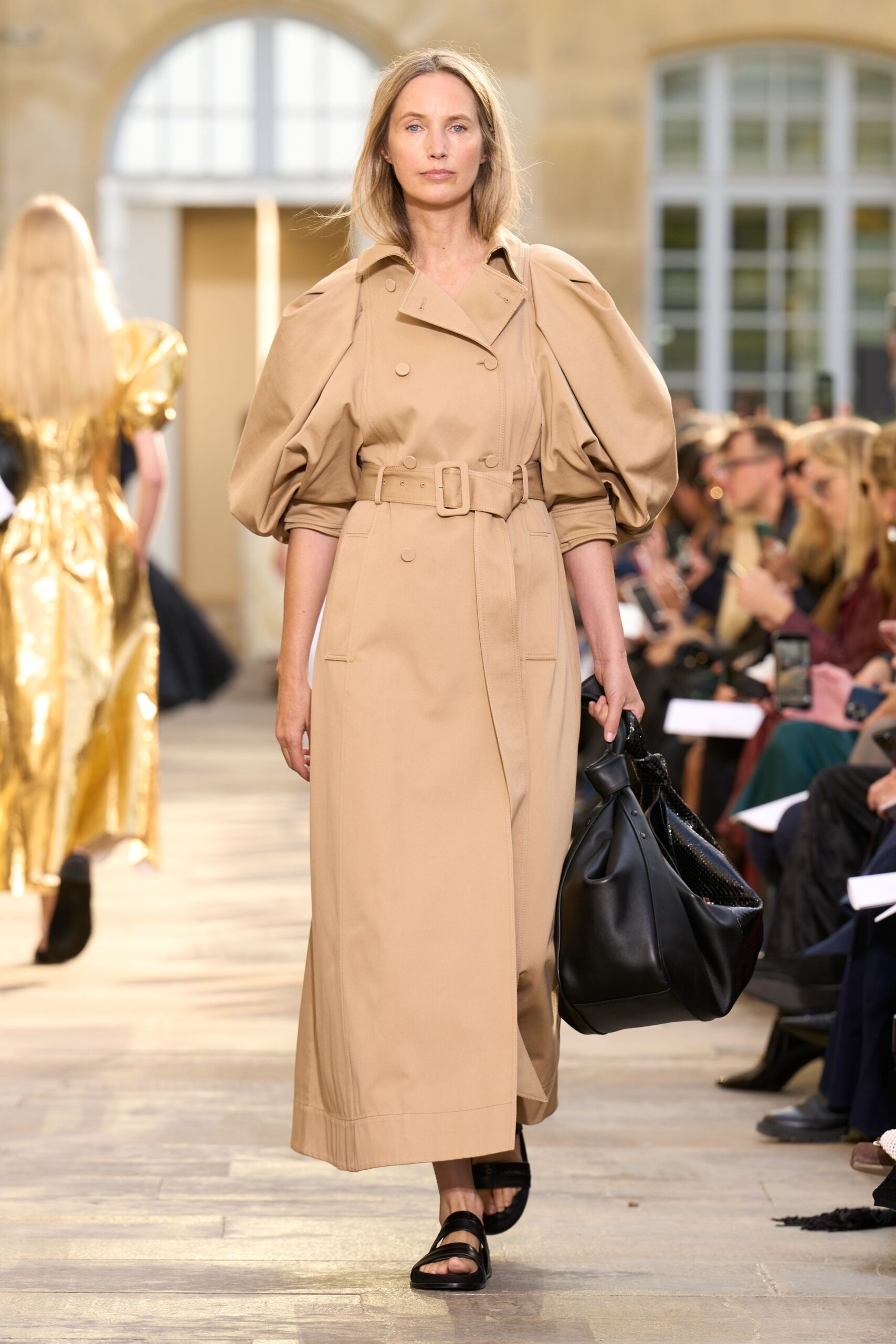 beige cotton long-sleeve collared fitted belted buttoned trench