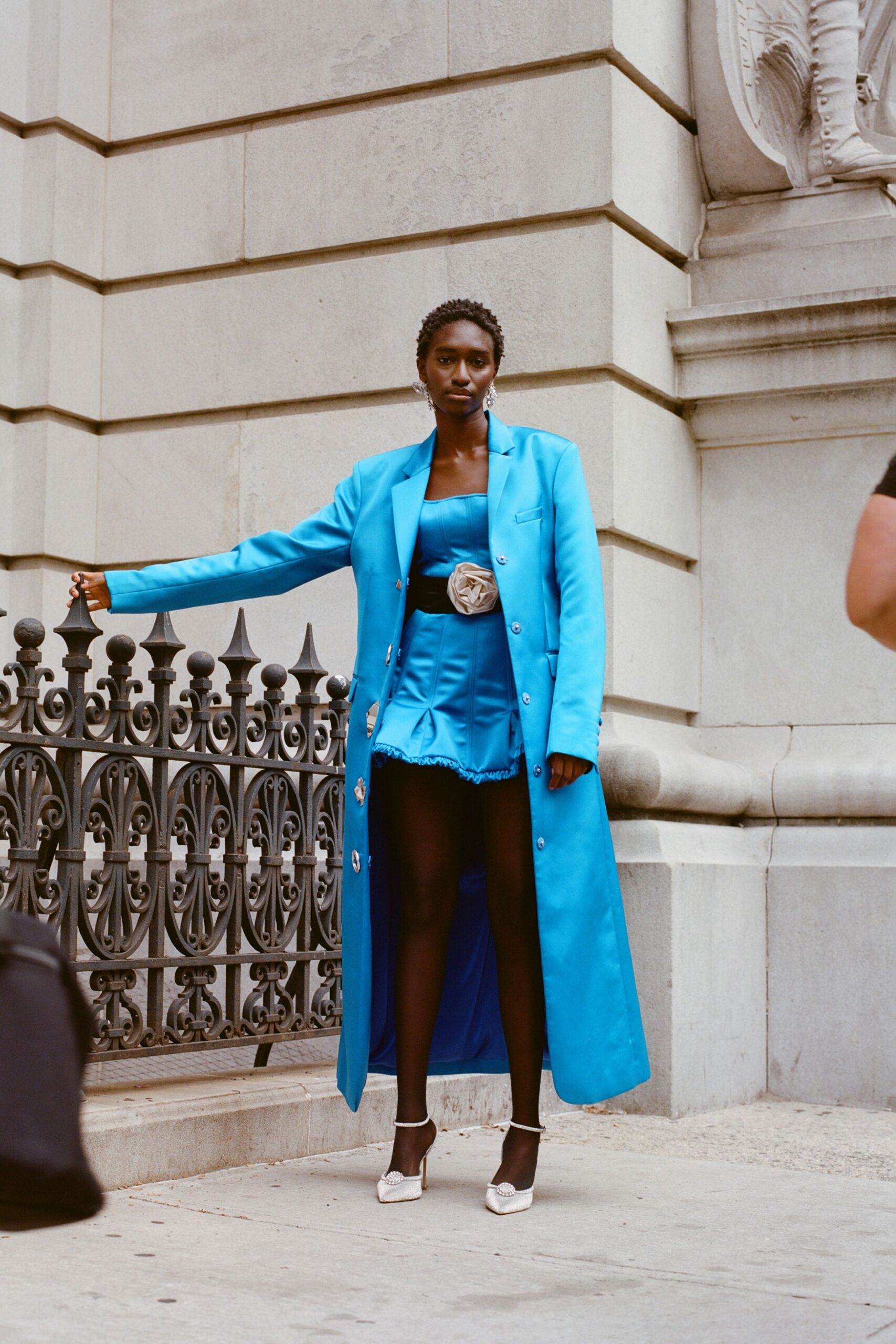 blue cotton long-sleeve collared tailored buttoned maxi coat