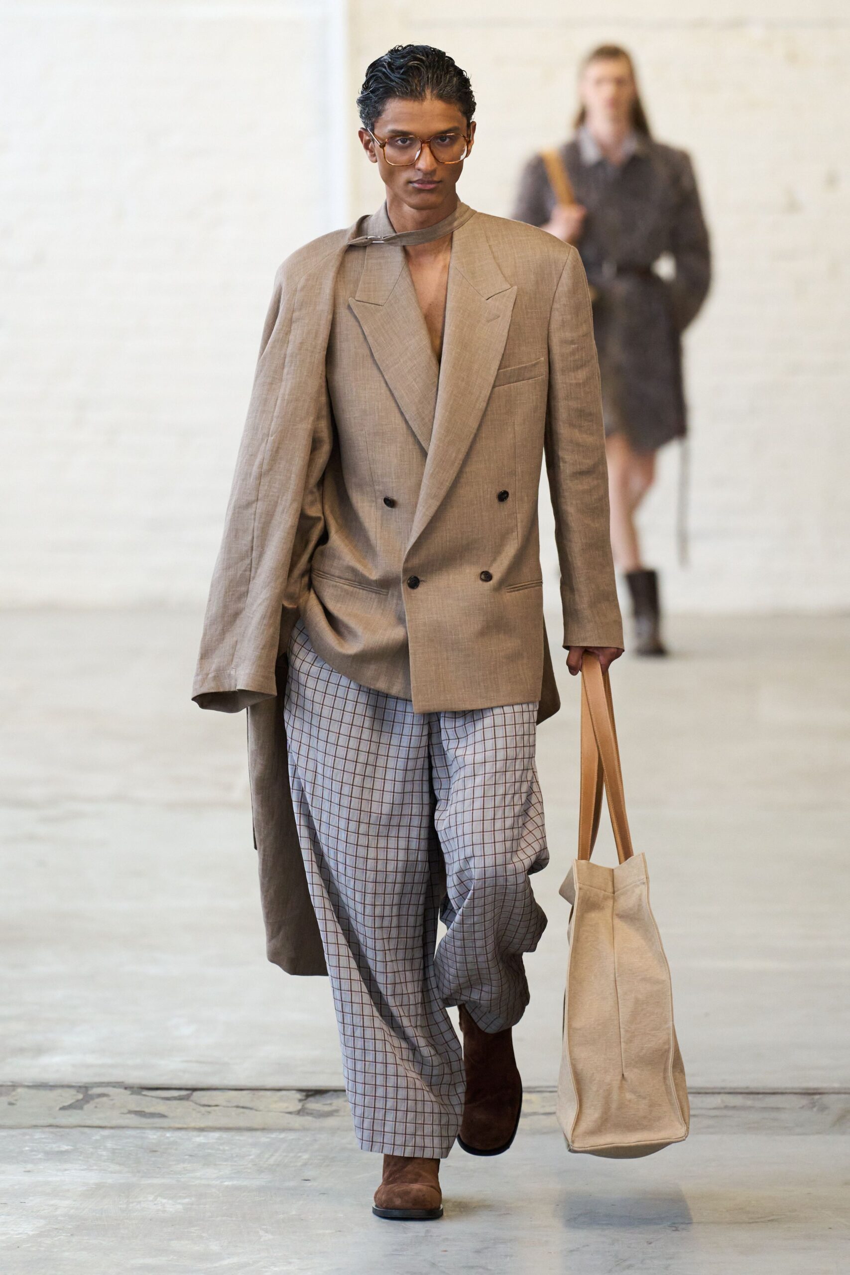 beige linen long-sleeve collared structured blazer