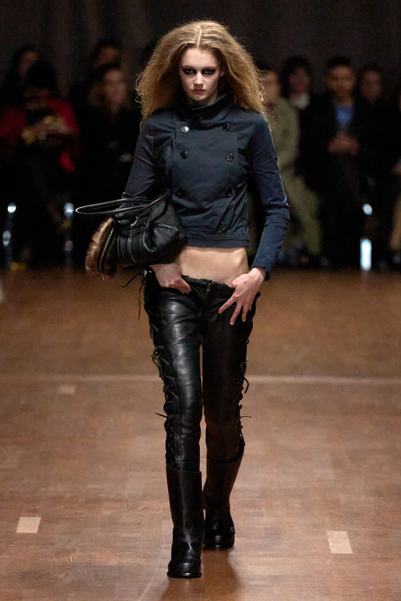 black cotton long-sleeve collared fitted zippered jacket