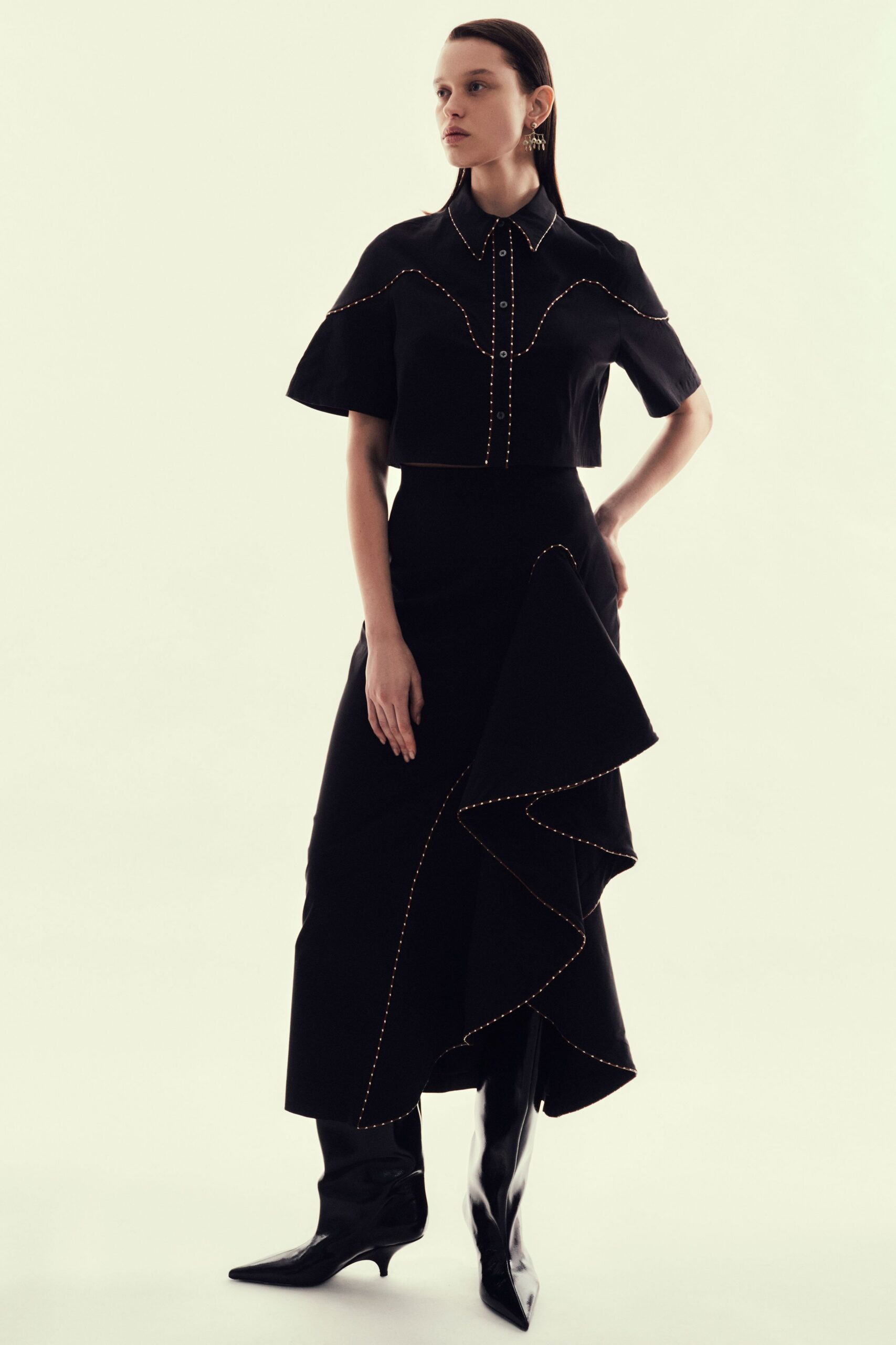 black cotton short-sleeve collared fitted buttoned pleated top