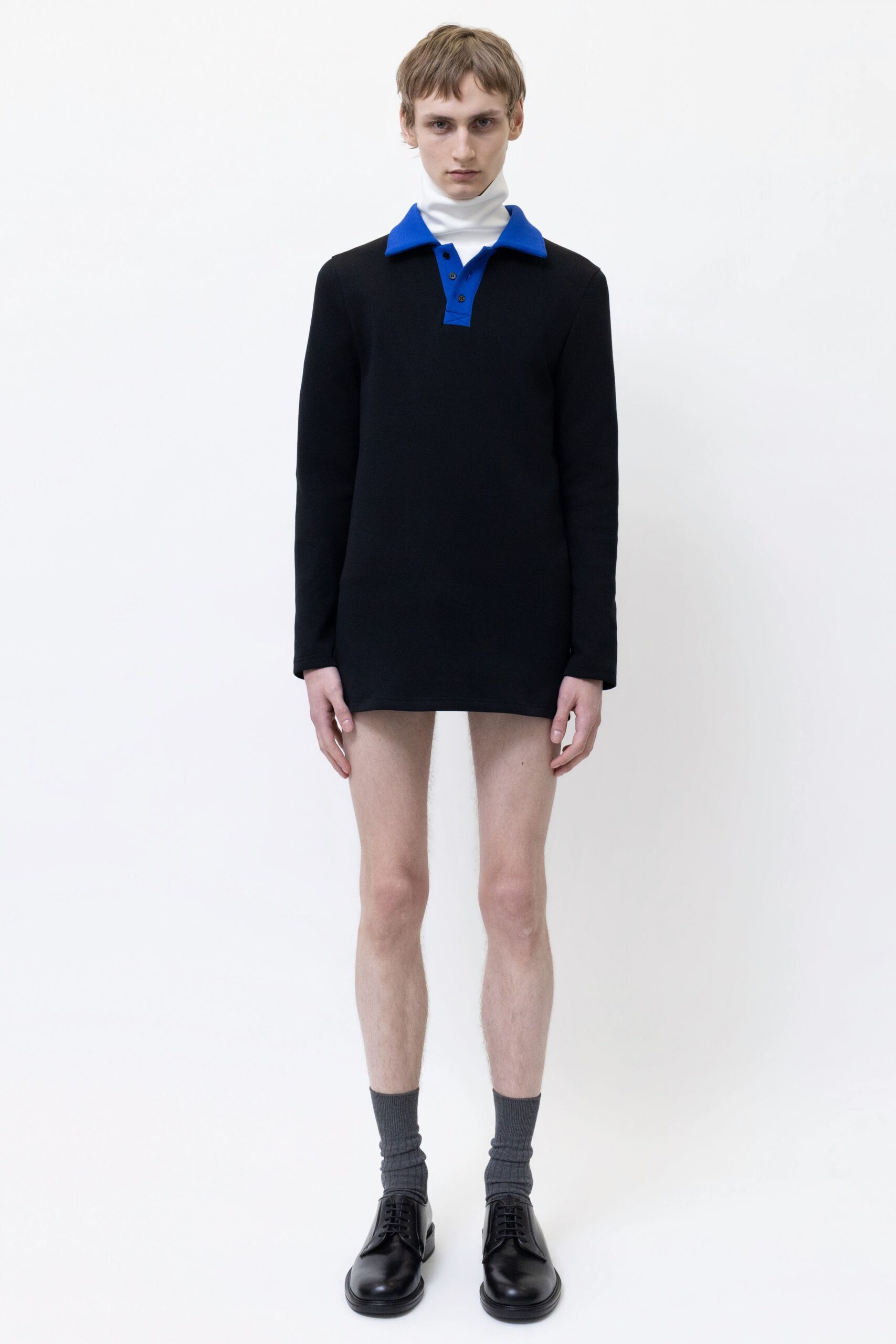 black cotton long-sleeve collared fitted buttoned short dress