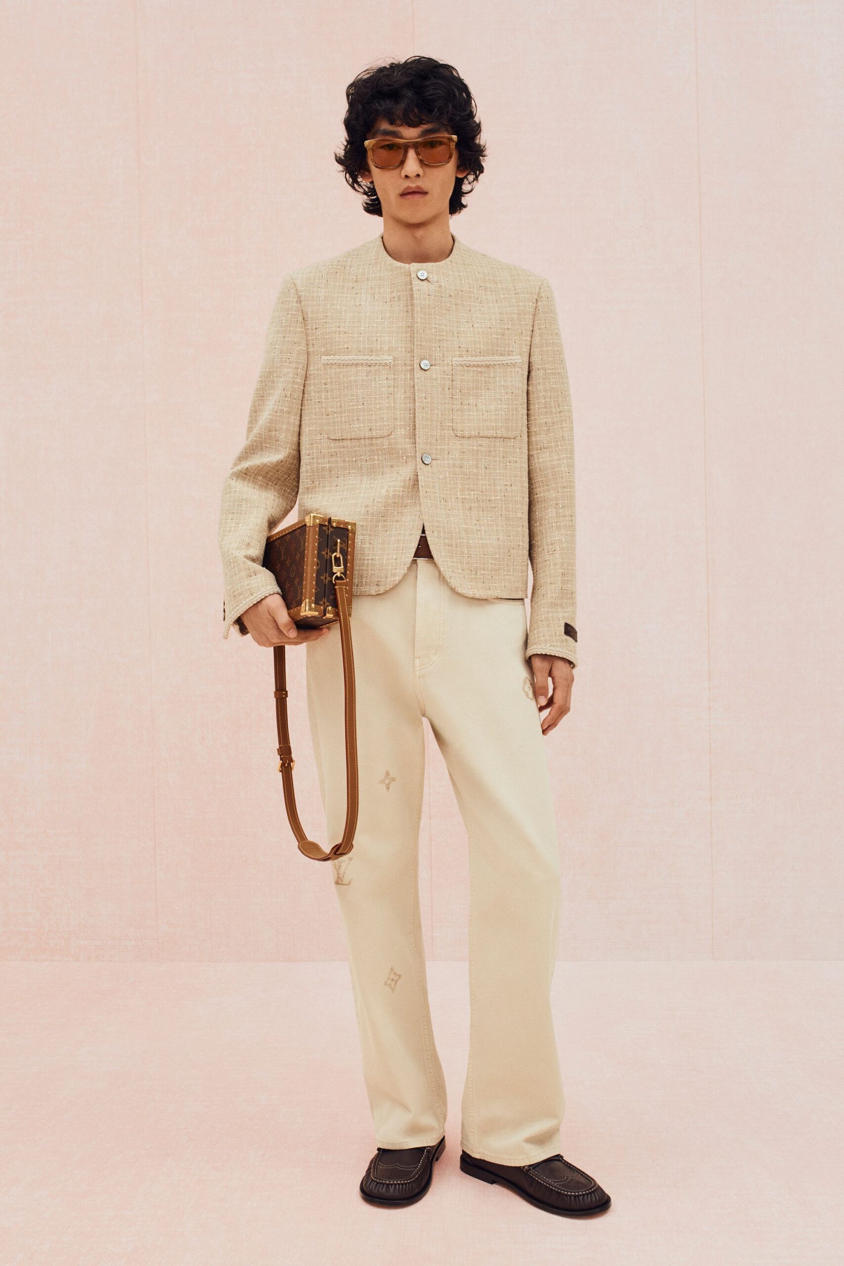 beige tweed long-sleeve collared structured buttoned pockets jacket