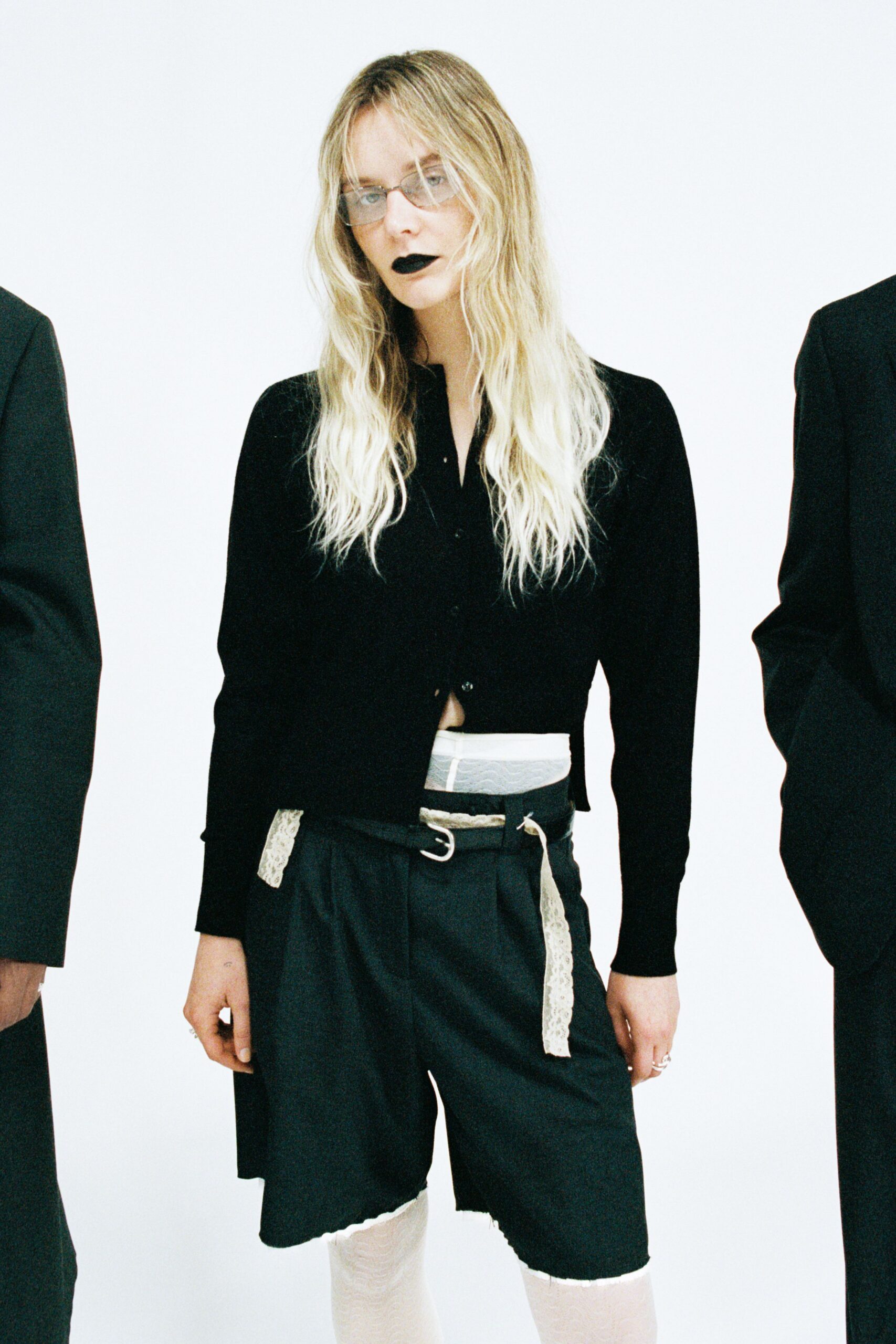 black cardigan and shorts outfit