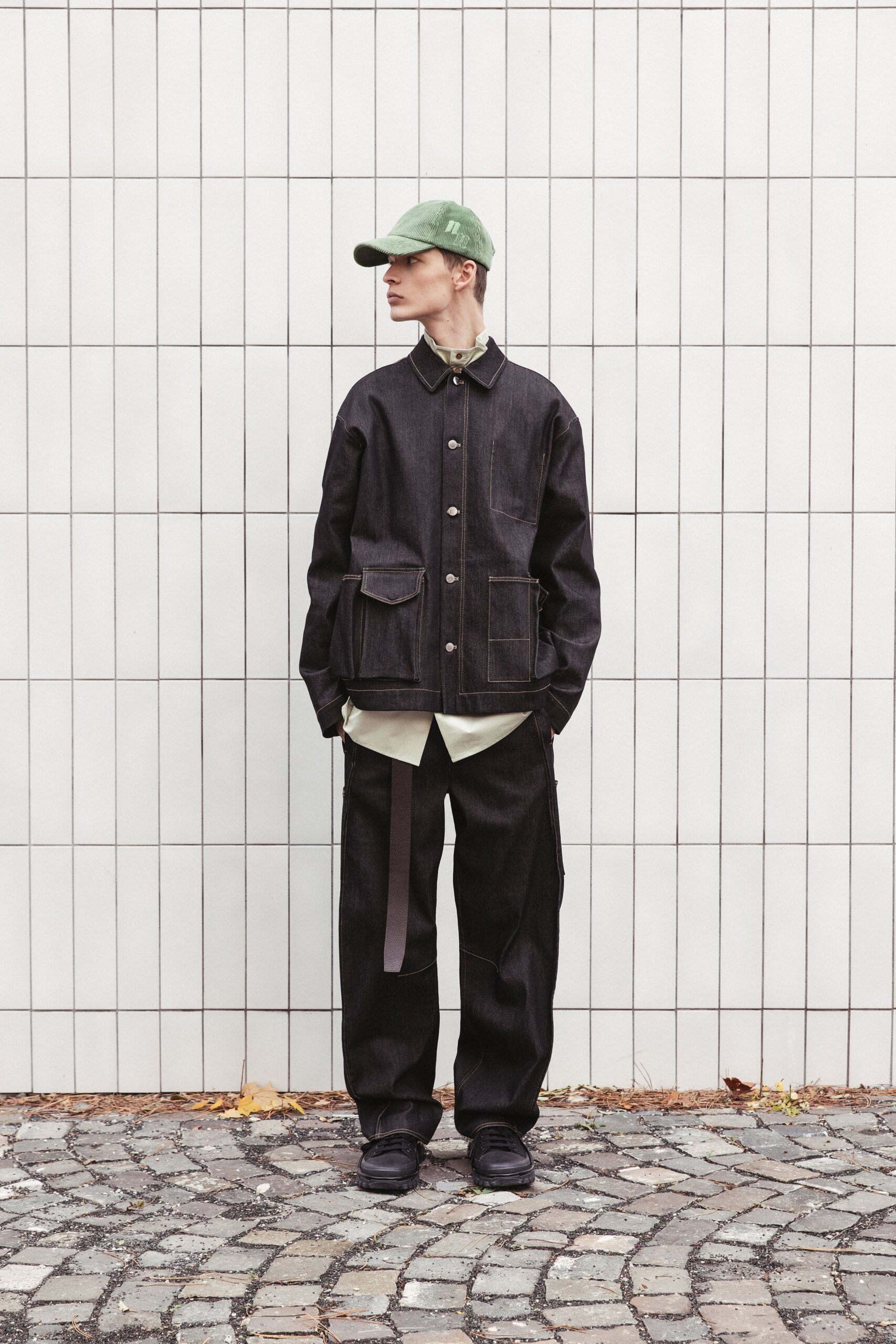 black denim relaxed cargo pants