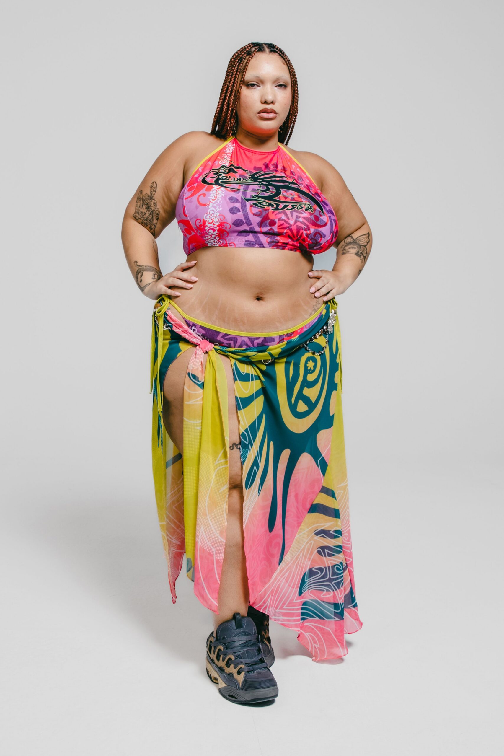 pink cotton sleeveless halter fitted printed short crop-top