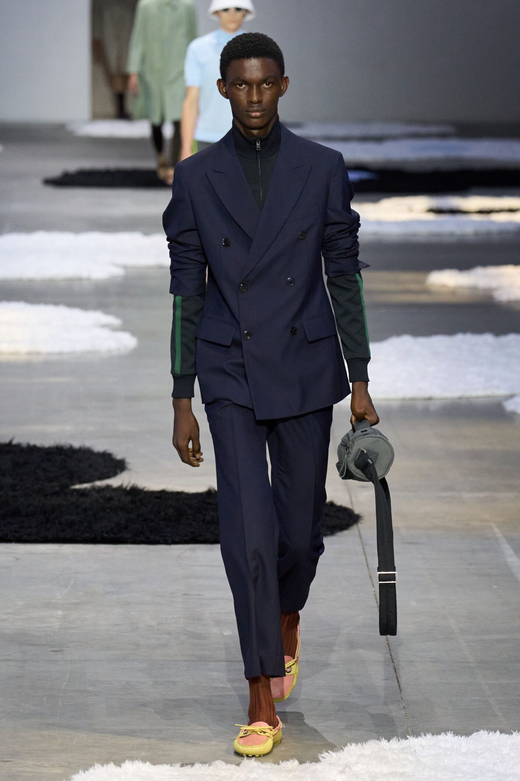 navy tailored suit with yellow shoes