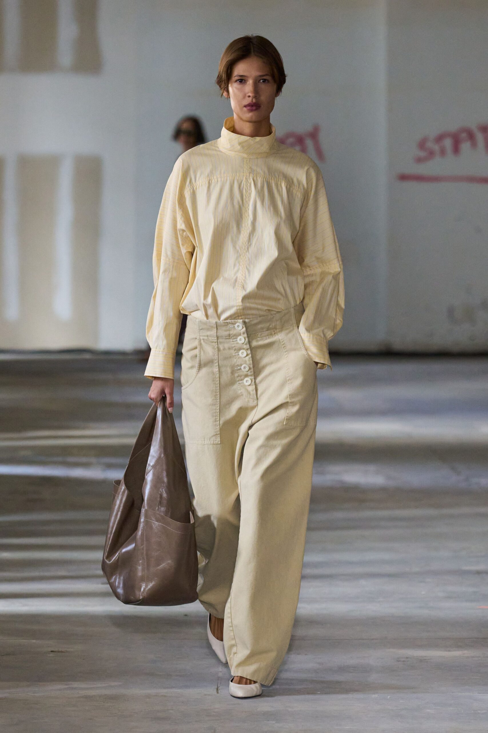 yellow cotton long-sleeve collared relaxed pleated shirt