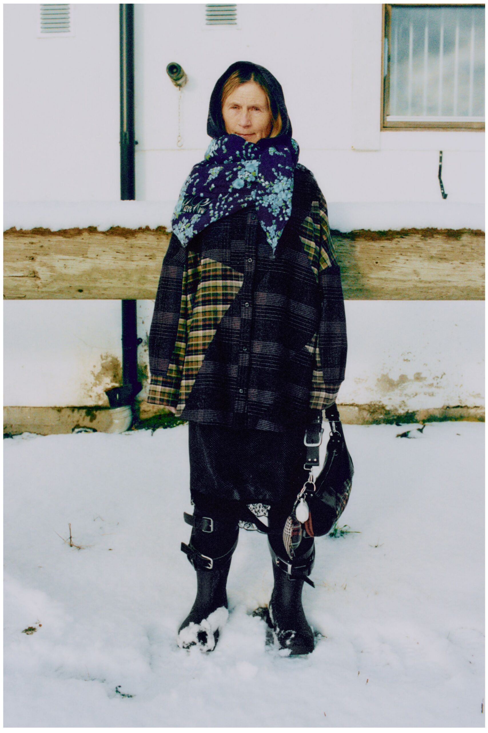 black cotton long-sleeve collared oversized checked coat