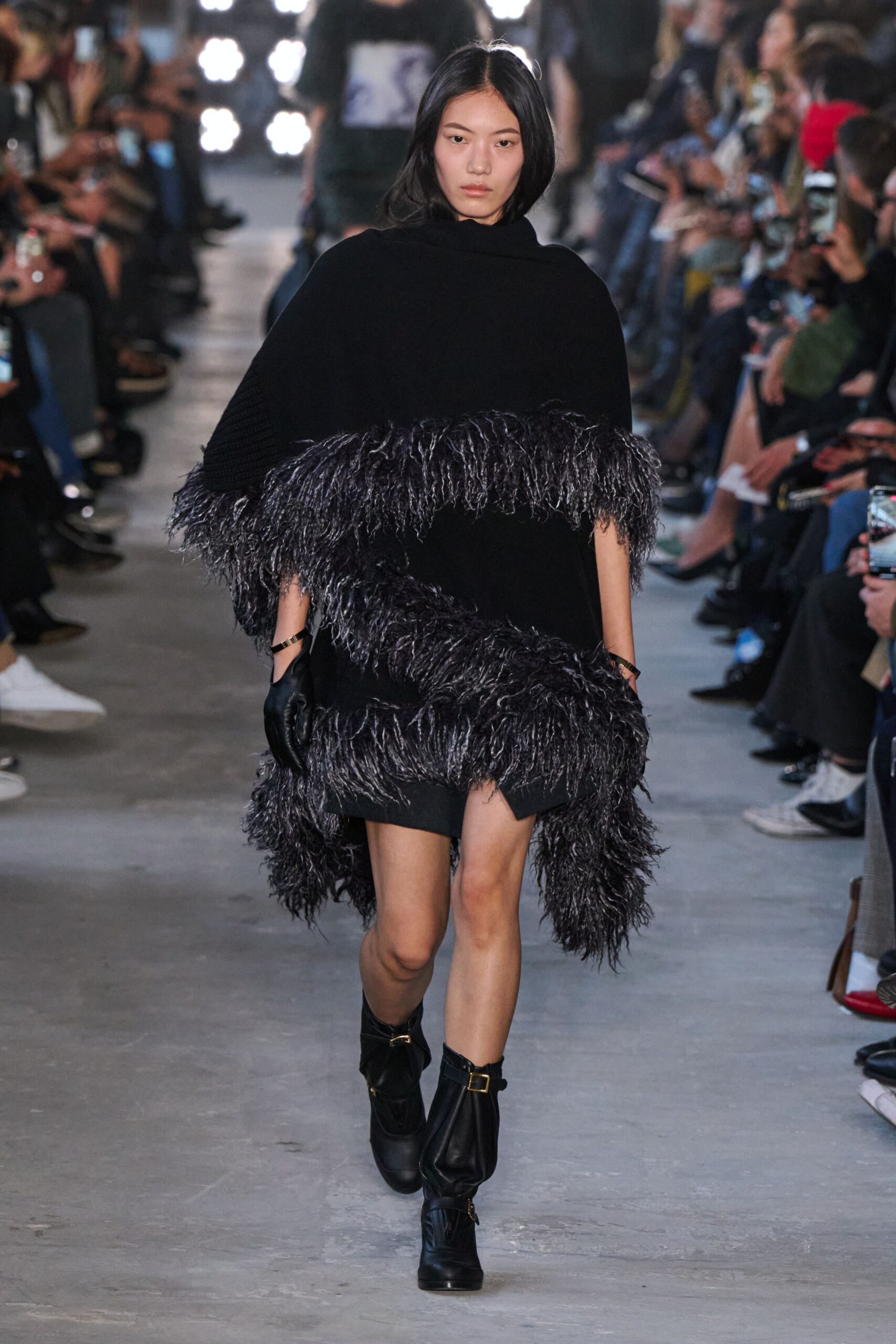 black wool sleeveless relaxed fringed poncho