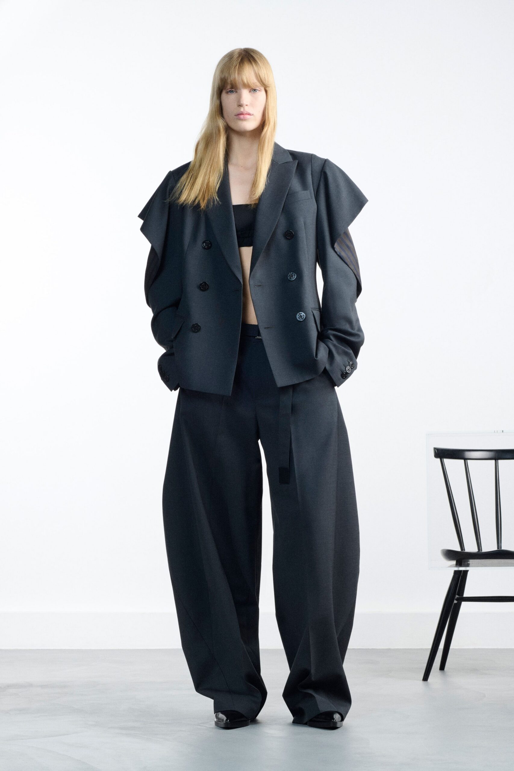 black wool long-sleeve double-breasted oversized layered blazer