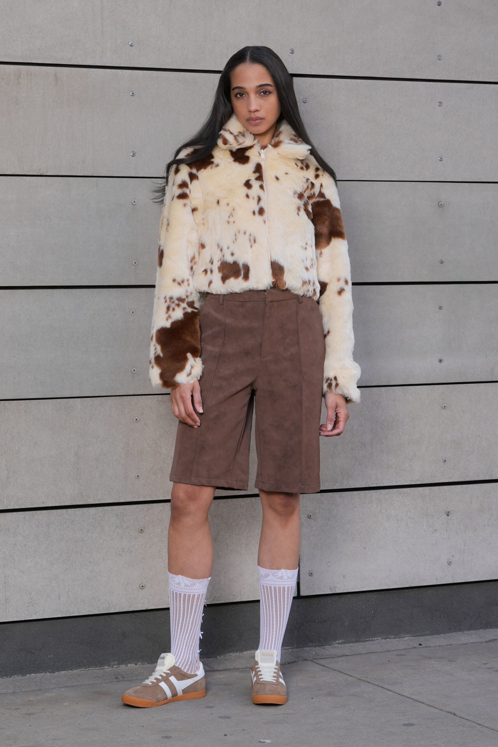brown suede relaxed short shorts