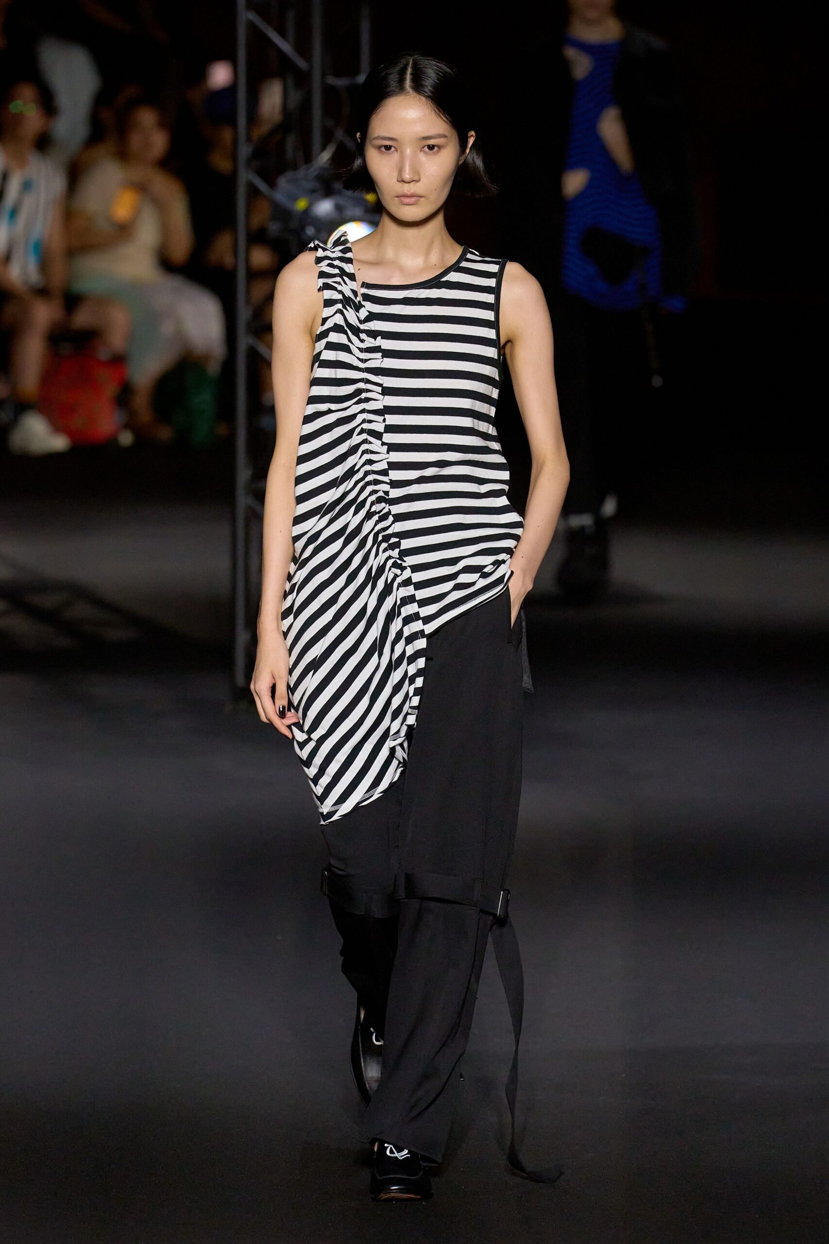 black sleeveless asymmetric fitted striped draped top