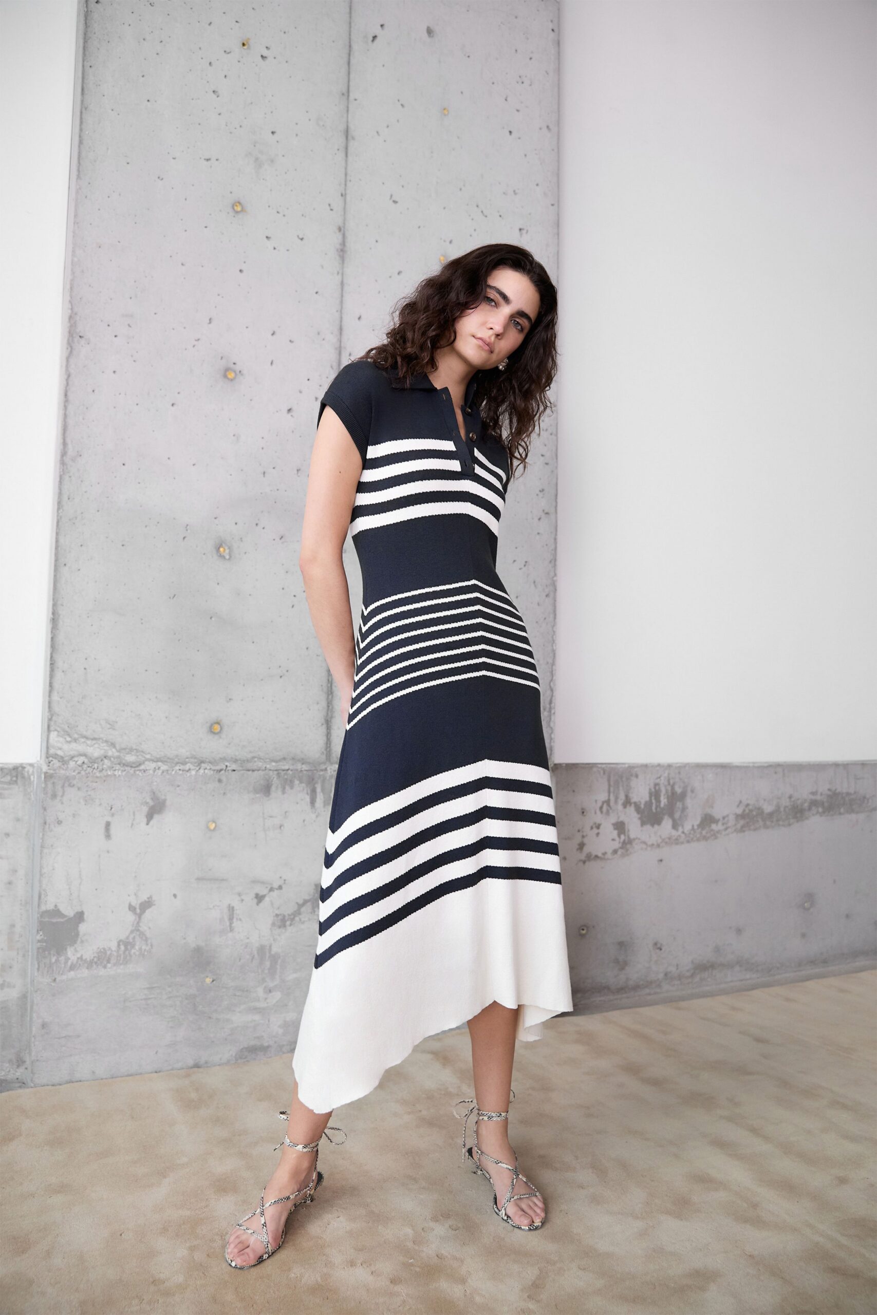 black cotton short-sleeve collared fitted striped midi dress